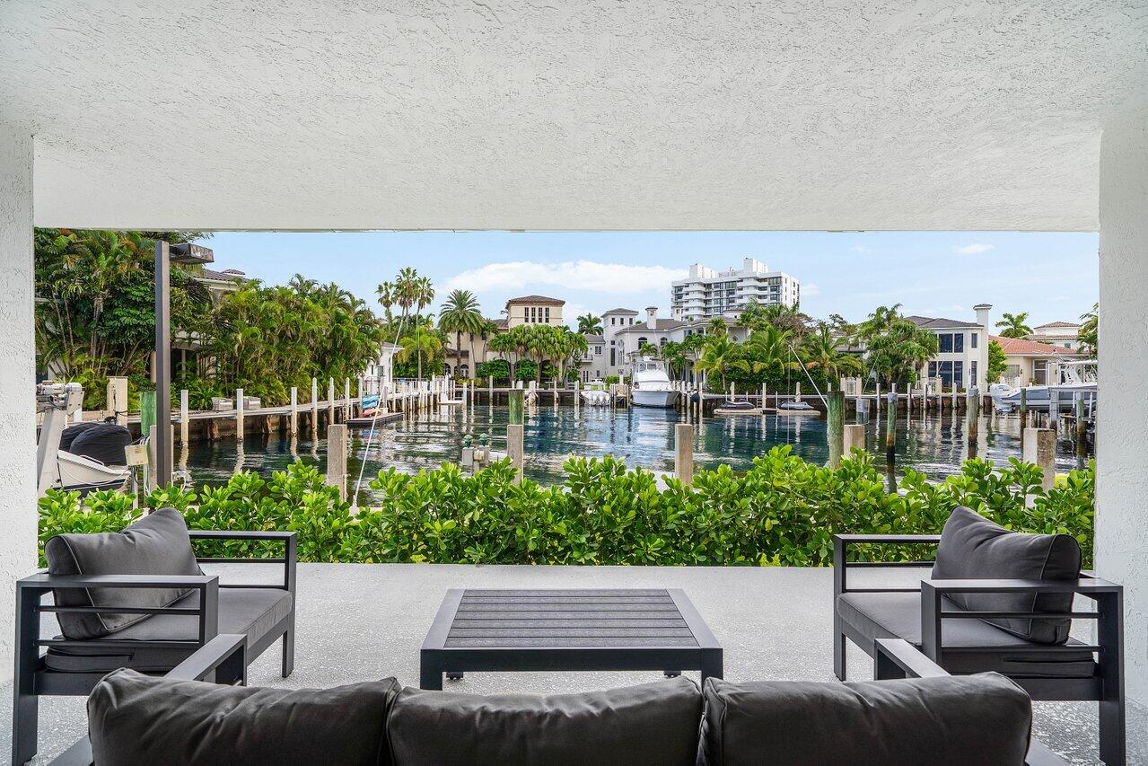 4740 S Ocean Boulevard 105 Property Photo 6