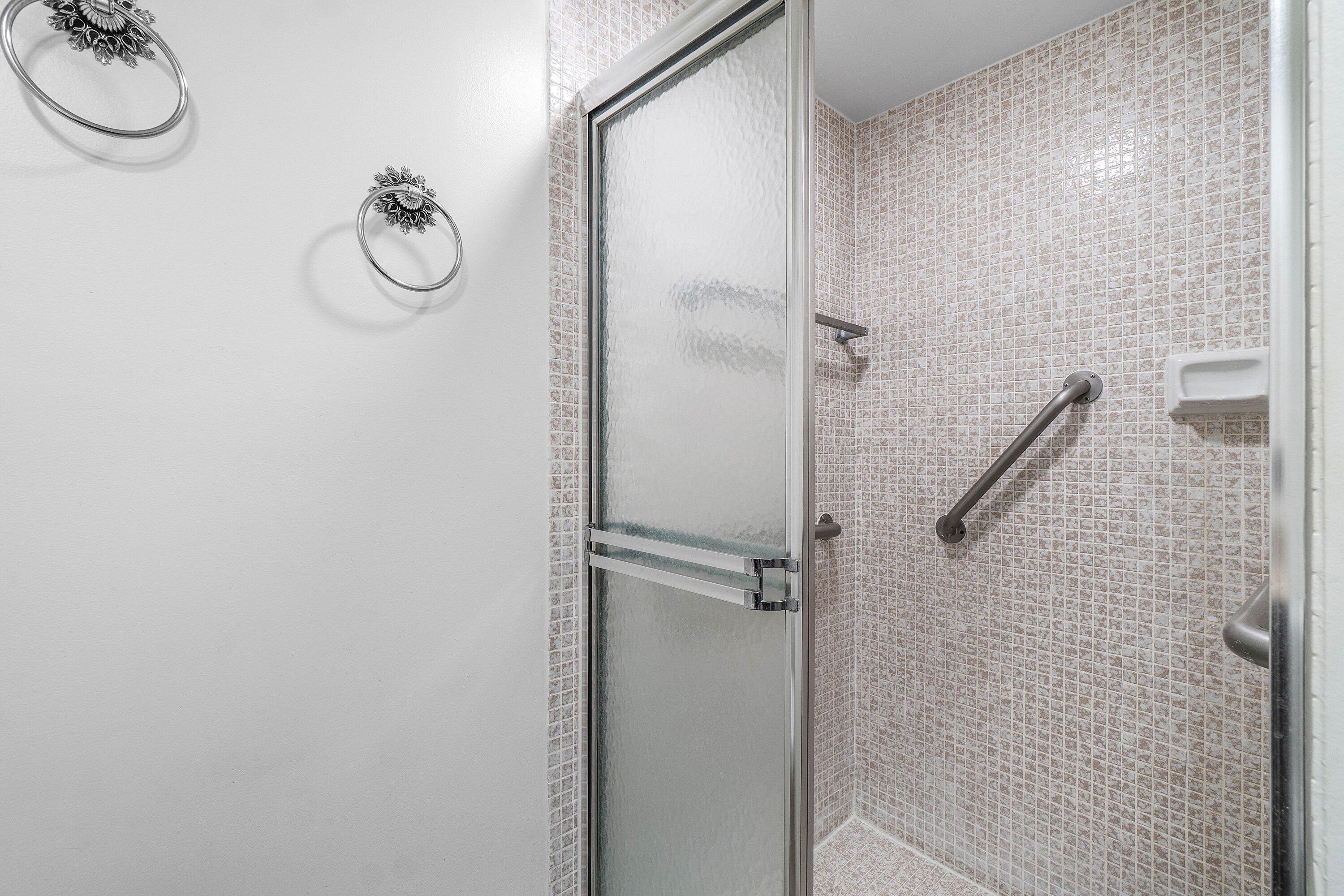 434 Normandy J Property Photo 18