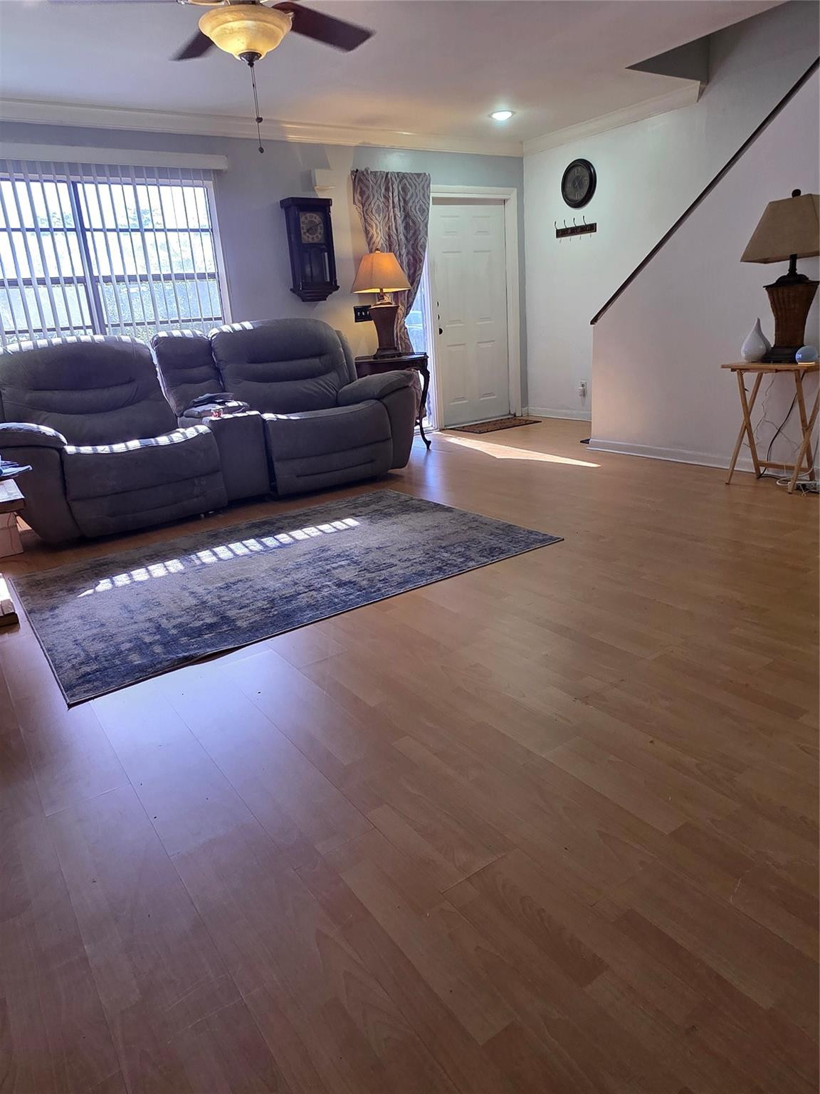 605 Nw 47th Street Property Photo 4