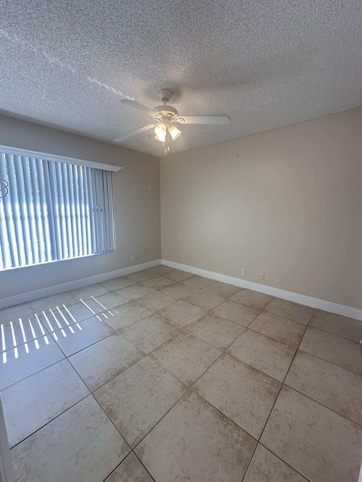 1680 Windorah Way E Property Photo 8
