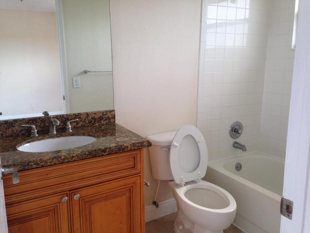 1680 Windorah Way E Property Photo 9