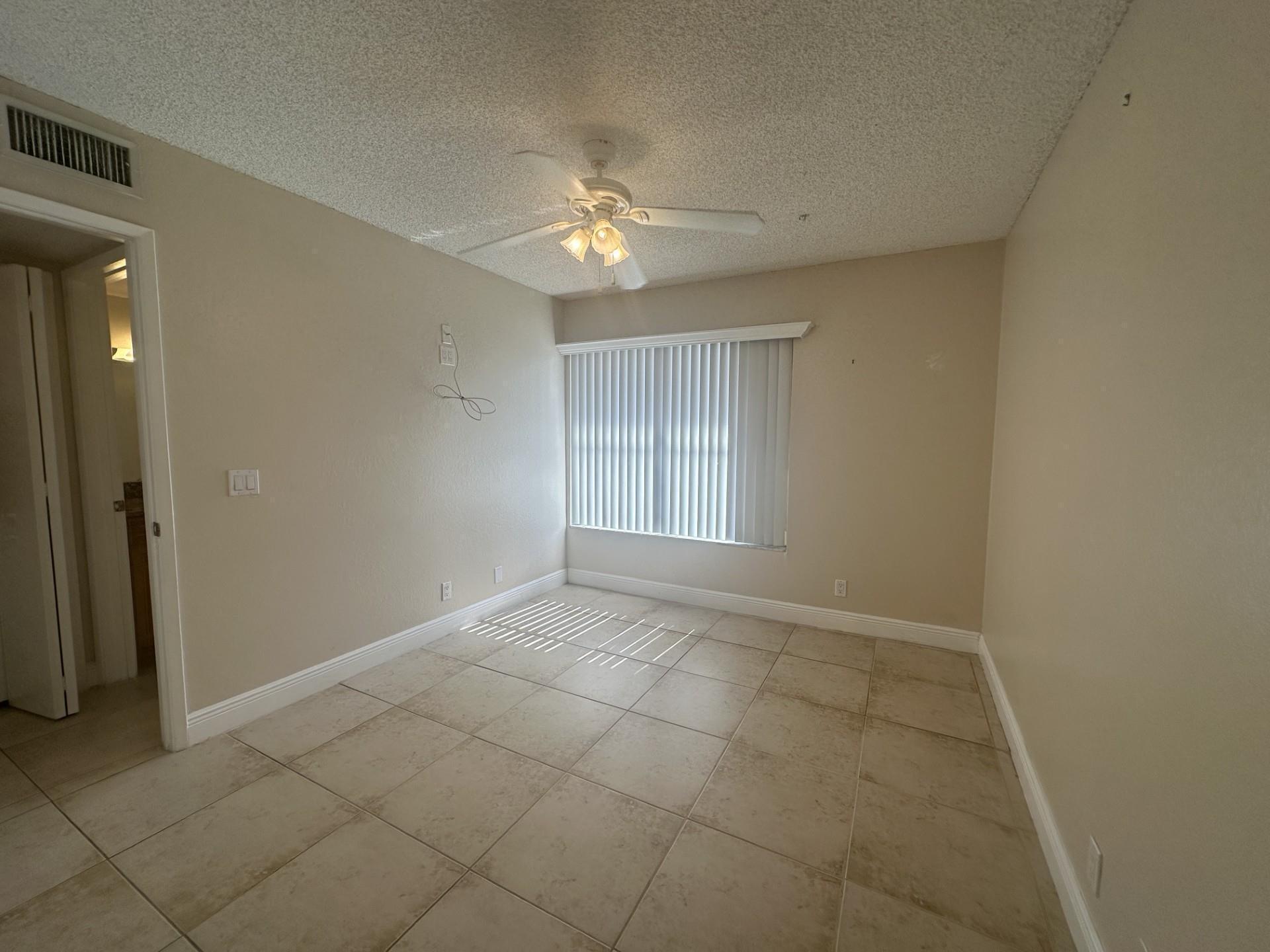 1680 Windorah Way E Property Photo 11