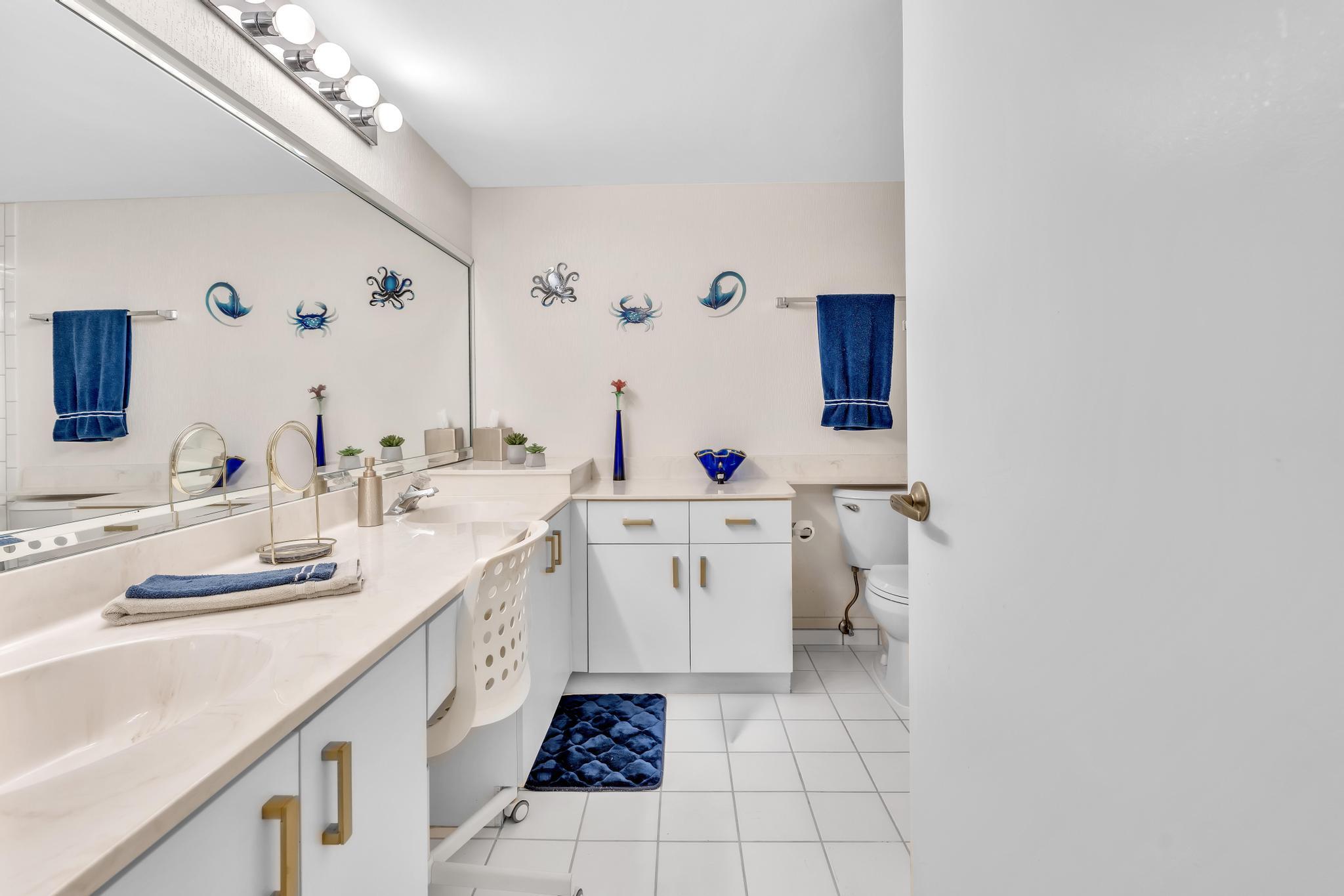 9632 Sills Drive E 102 Property Photo 42