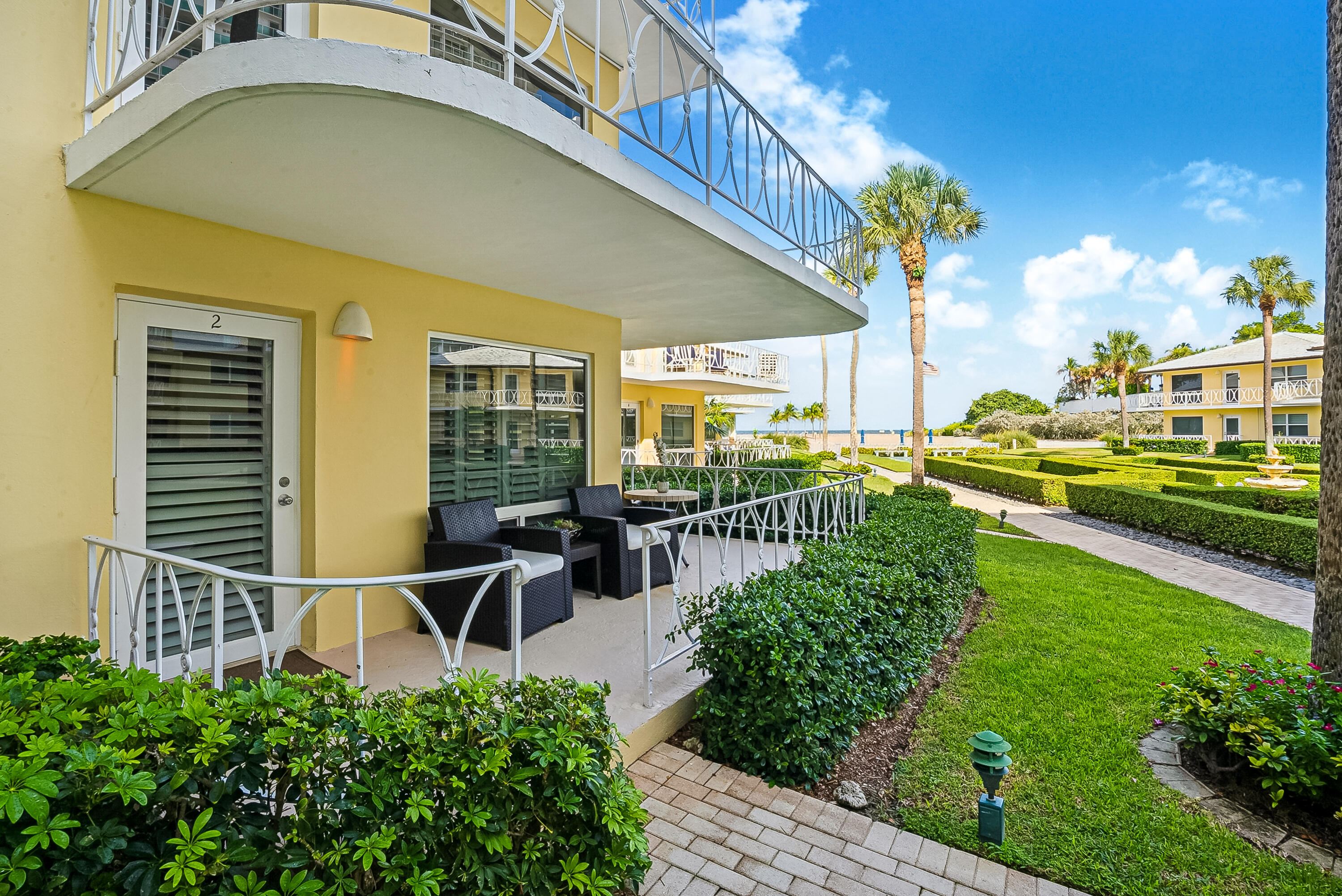 2000 S Ocean Lane 2 Property Photo 2