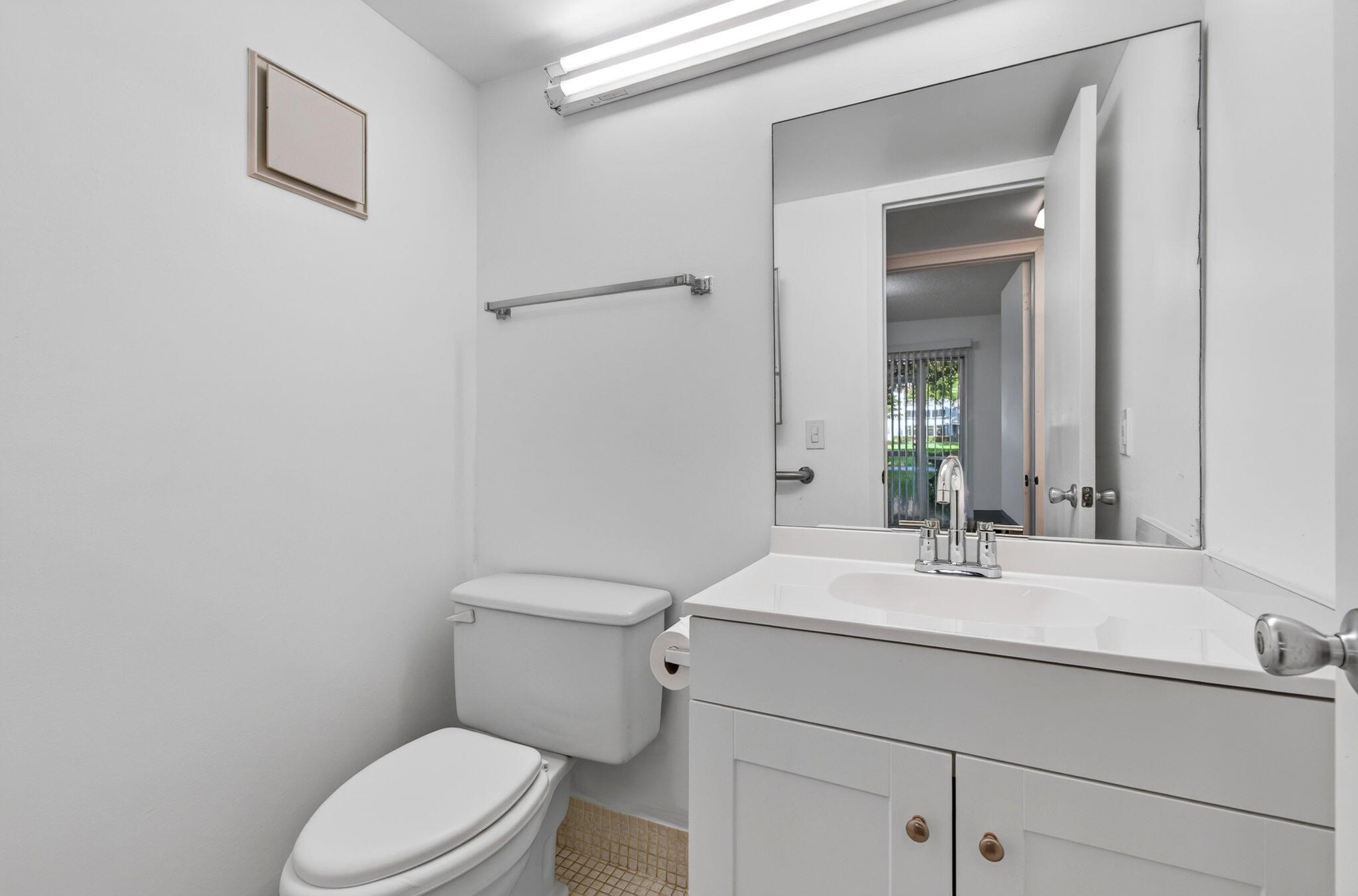 45 Dorset B Property Photo 31