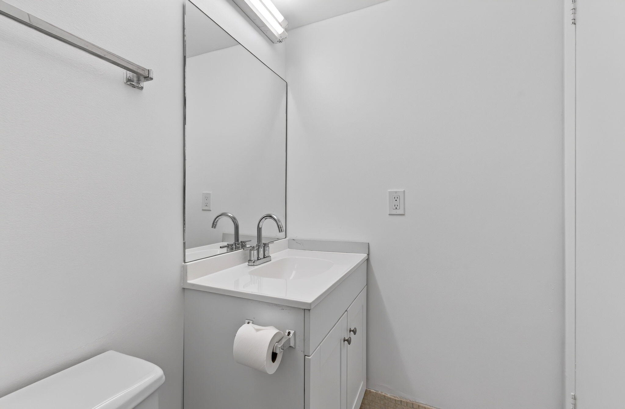 45 Dorset B Property Photo 32