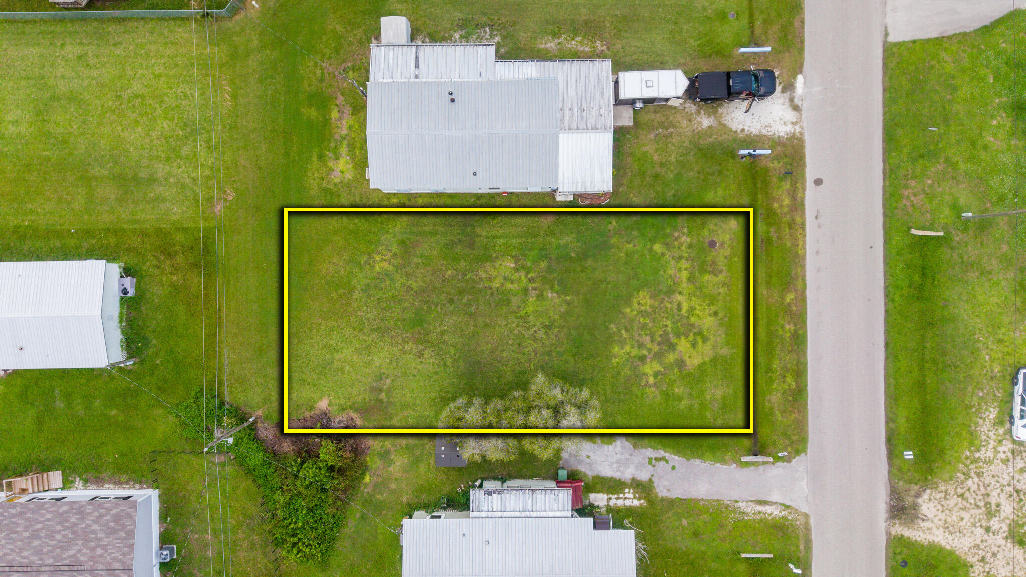 1236 E Chobee Street Property Photo 1