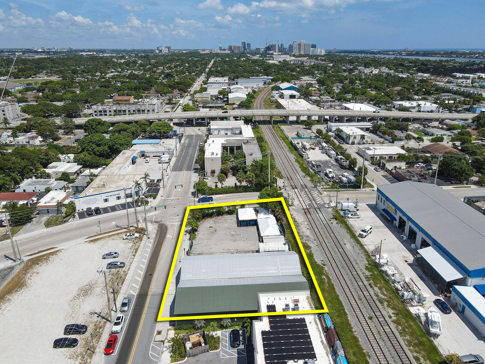 4200 Georgia Avenue Property Photo 9