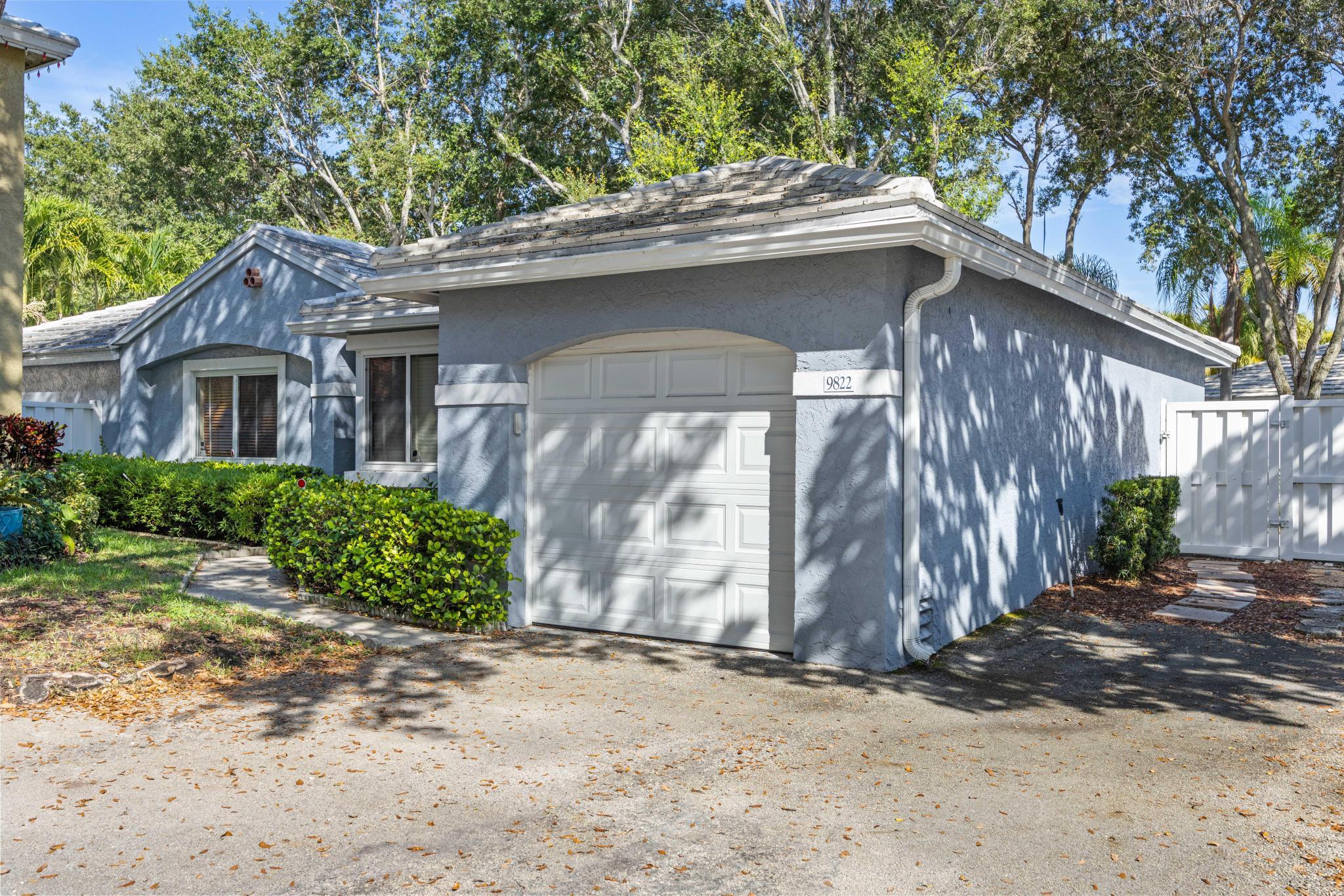 9822 Nw 2nd Court Property Photo 1