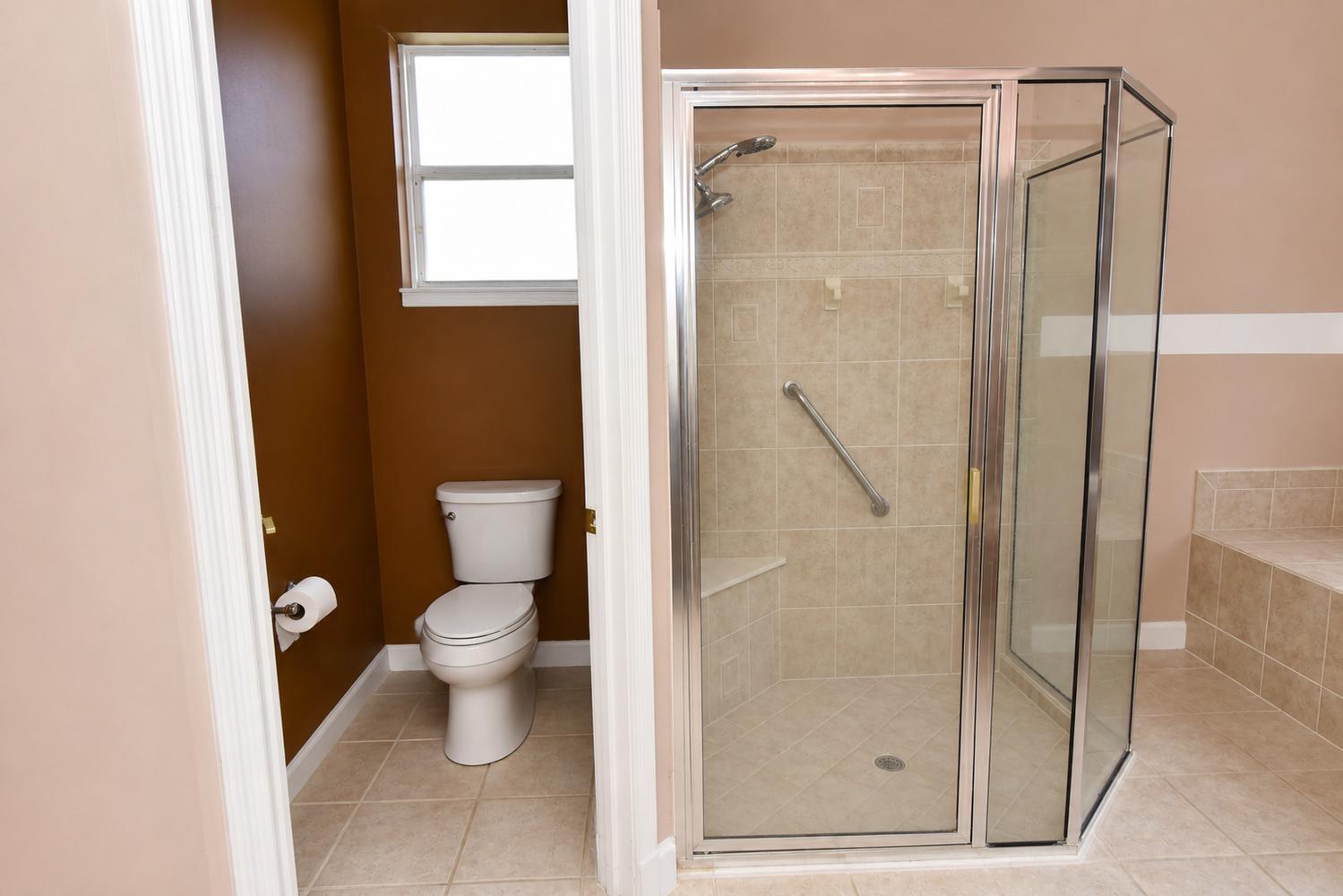 9570 Lantern Bay Circle Property Photo 17