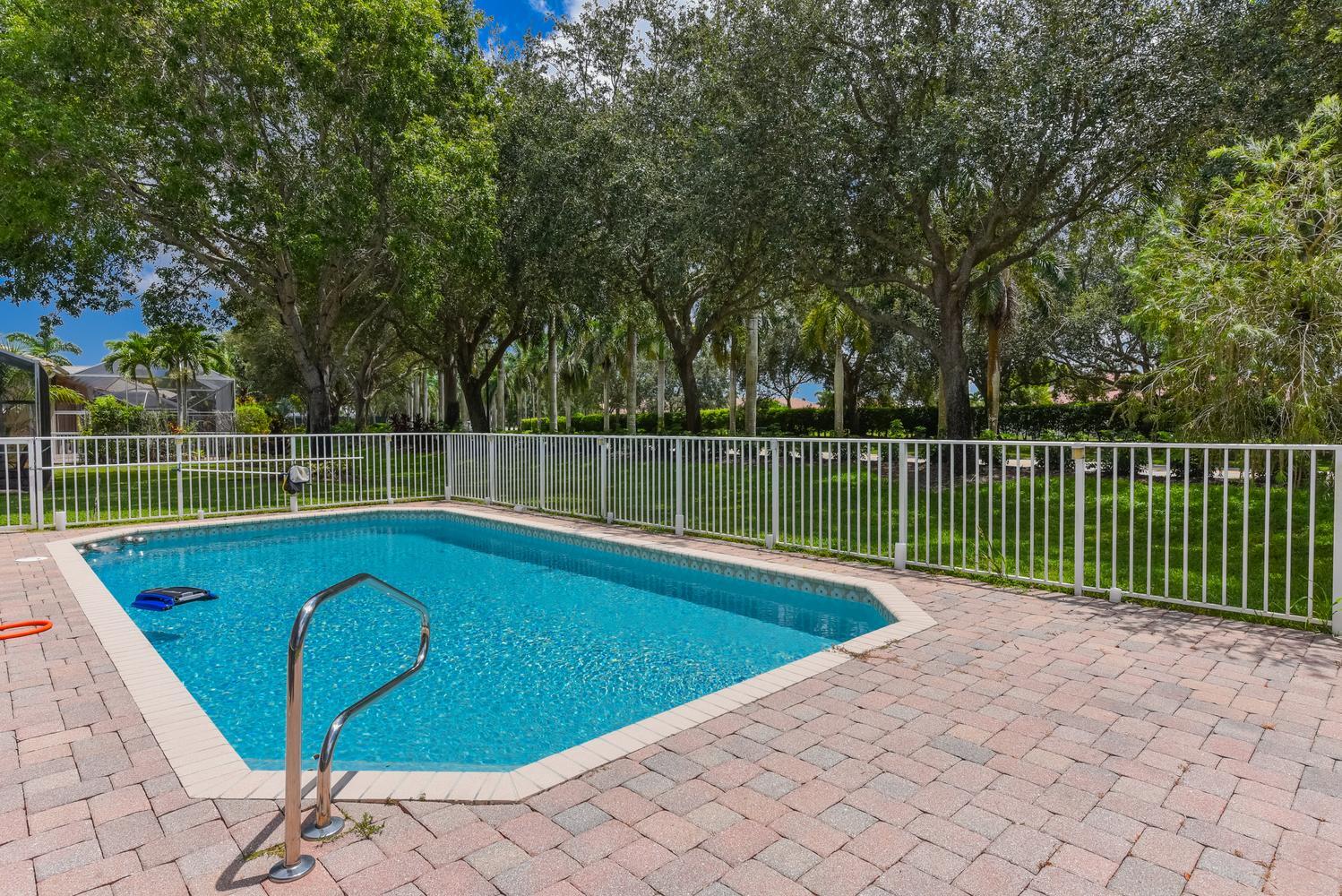 9570 Lantern Bay Circle Property Photo 21