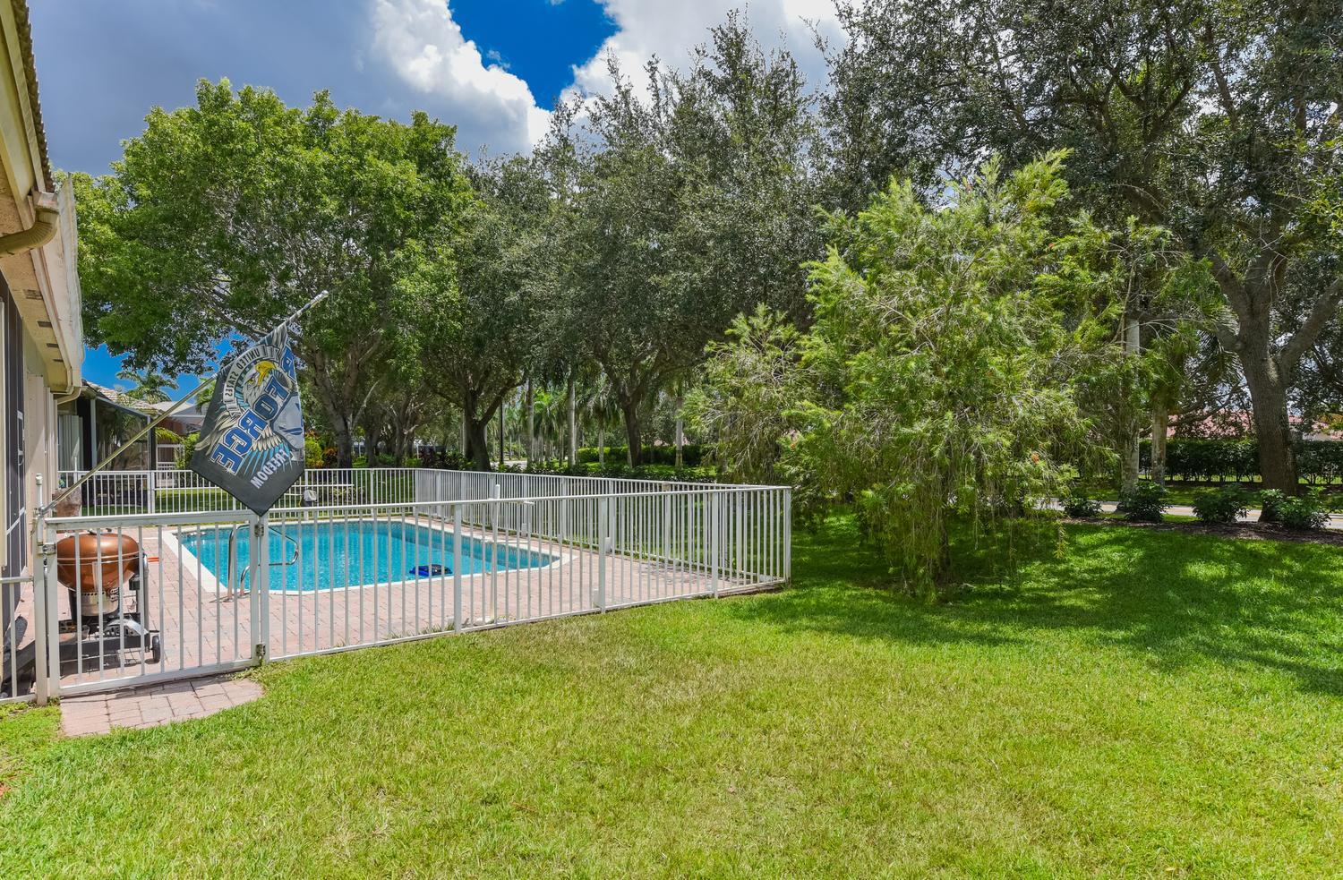 9570 Lantern Bay Circle Property Photo 26