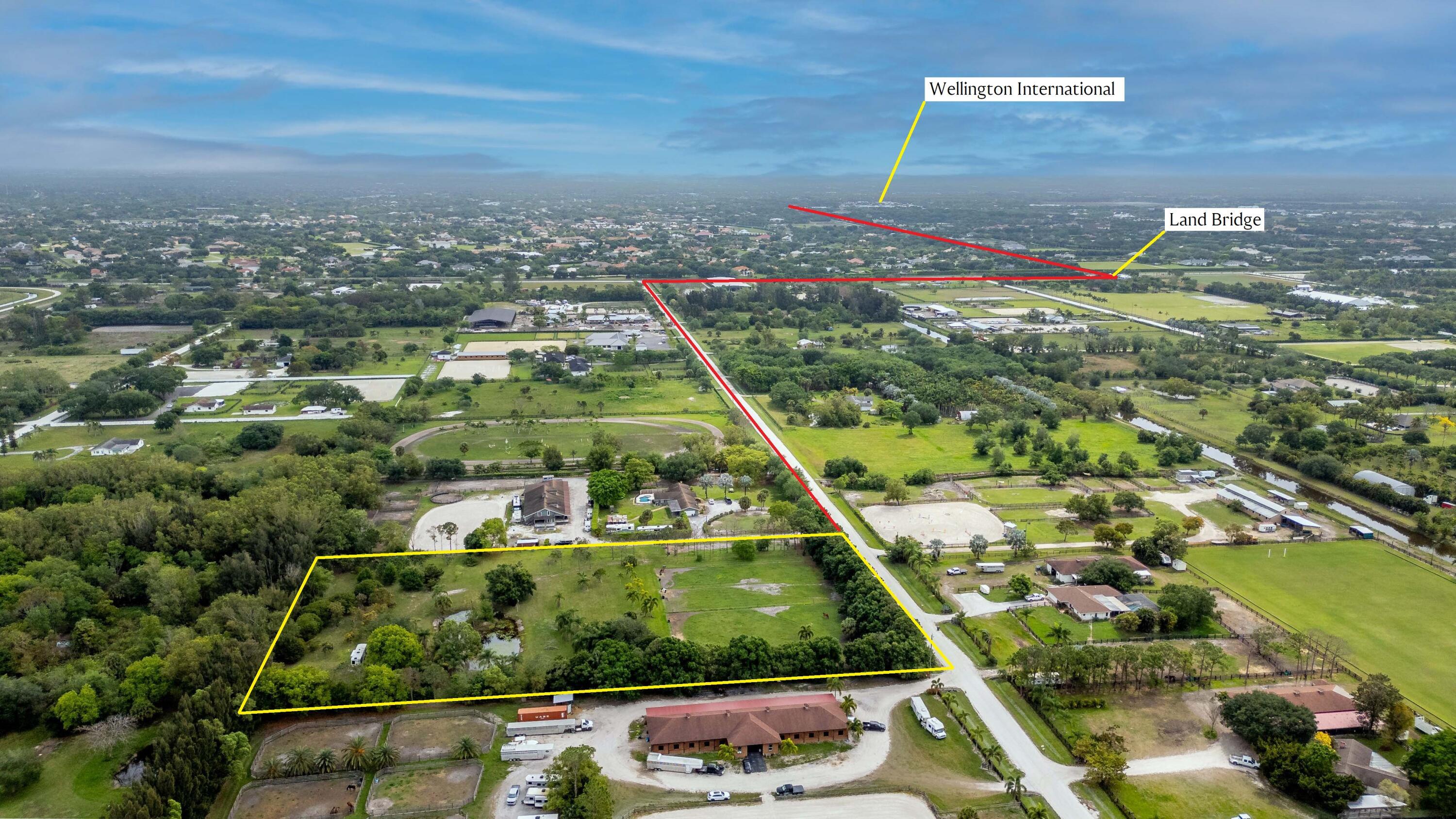 16639 Hollow Tree Lane Property Photo 4