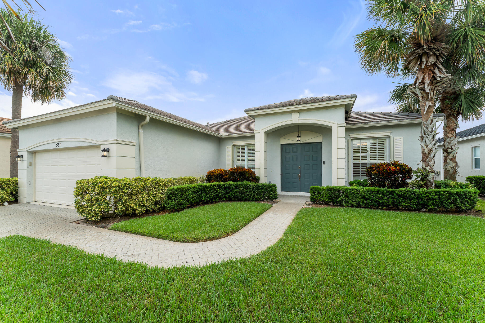 531 Sw Lake Manatee Way Property Photo 1
