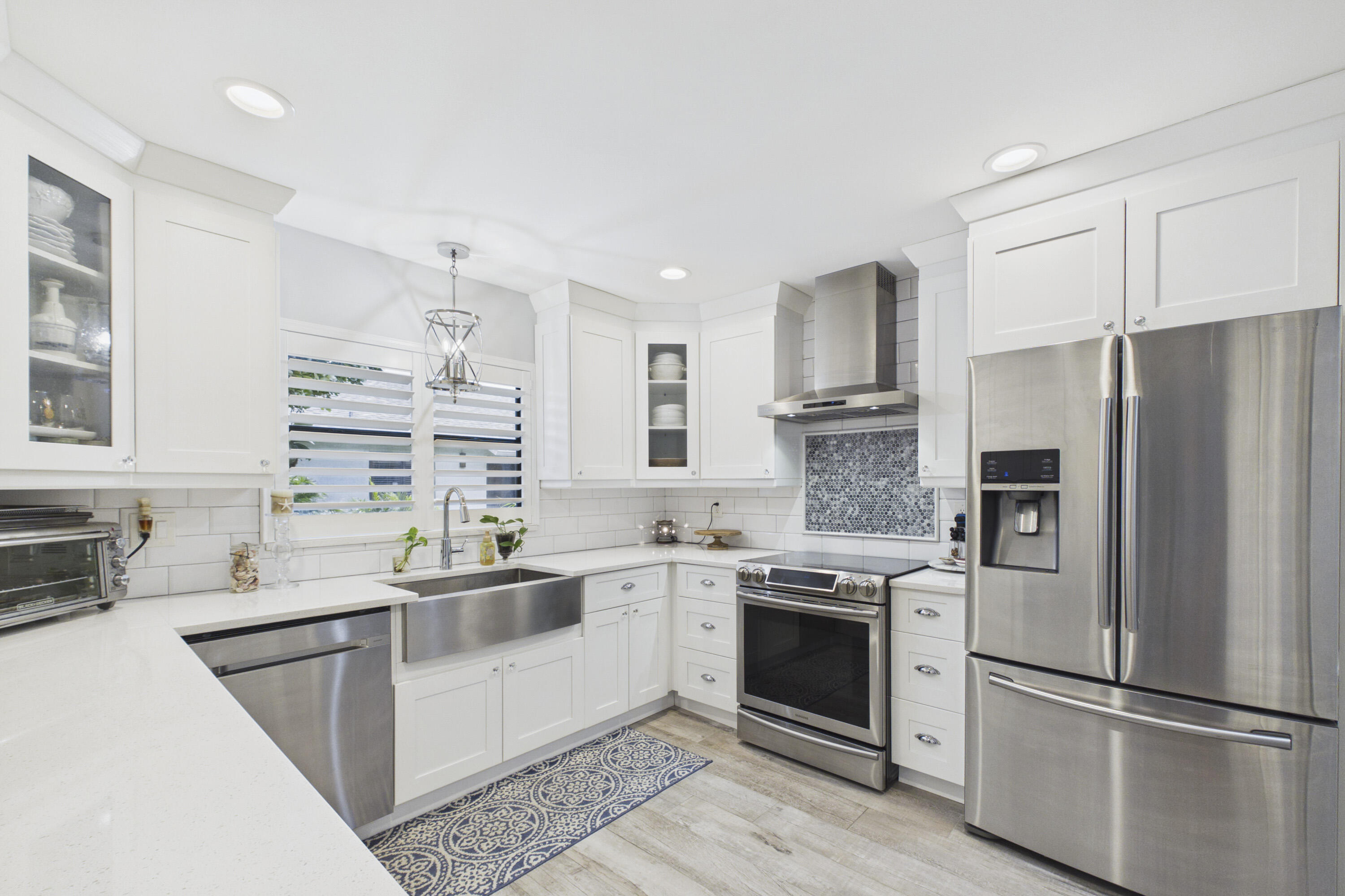 9990 Ligustrum Tree Way A Property Photo 1