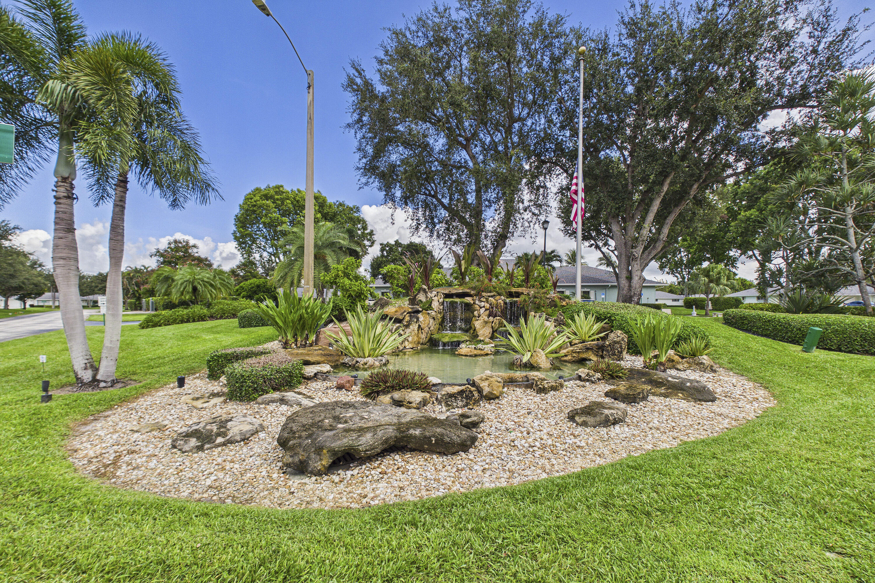 9990 Ligustrum Tree Way A Property Photo 30