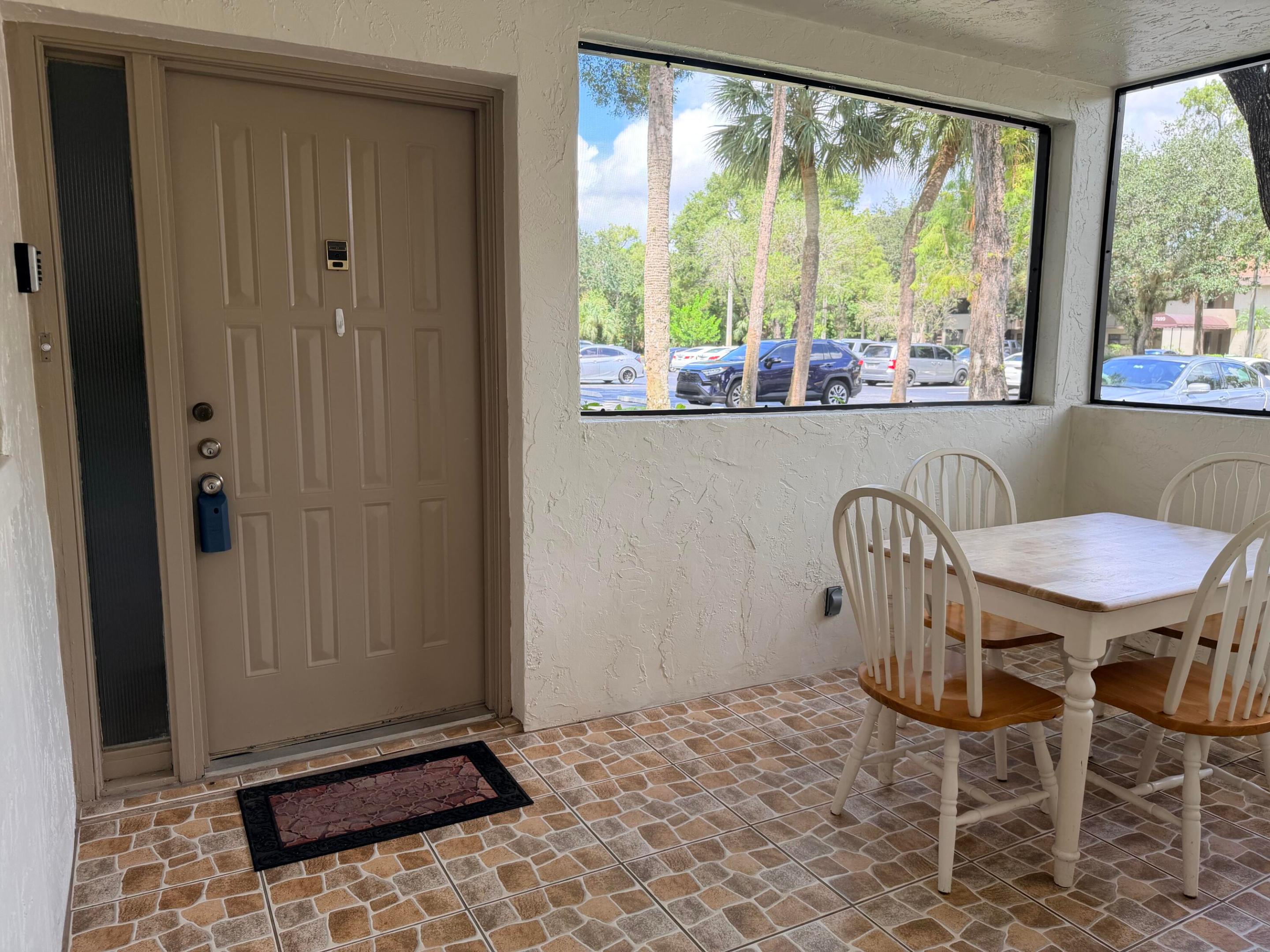 7625 Nw 79th Avenue Unit 107 Property Photo 5