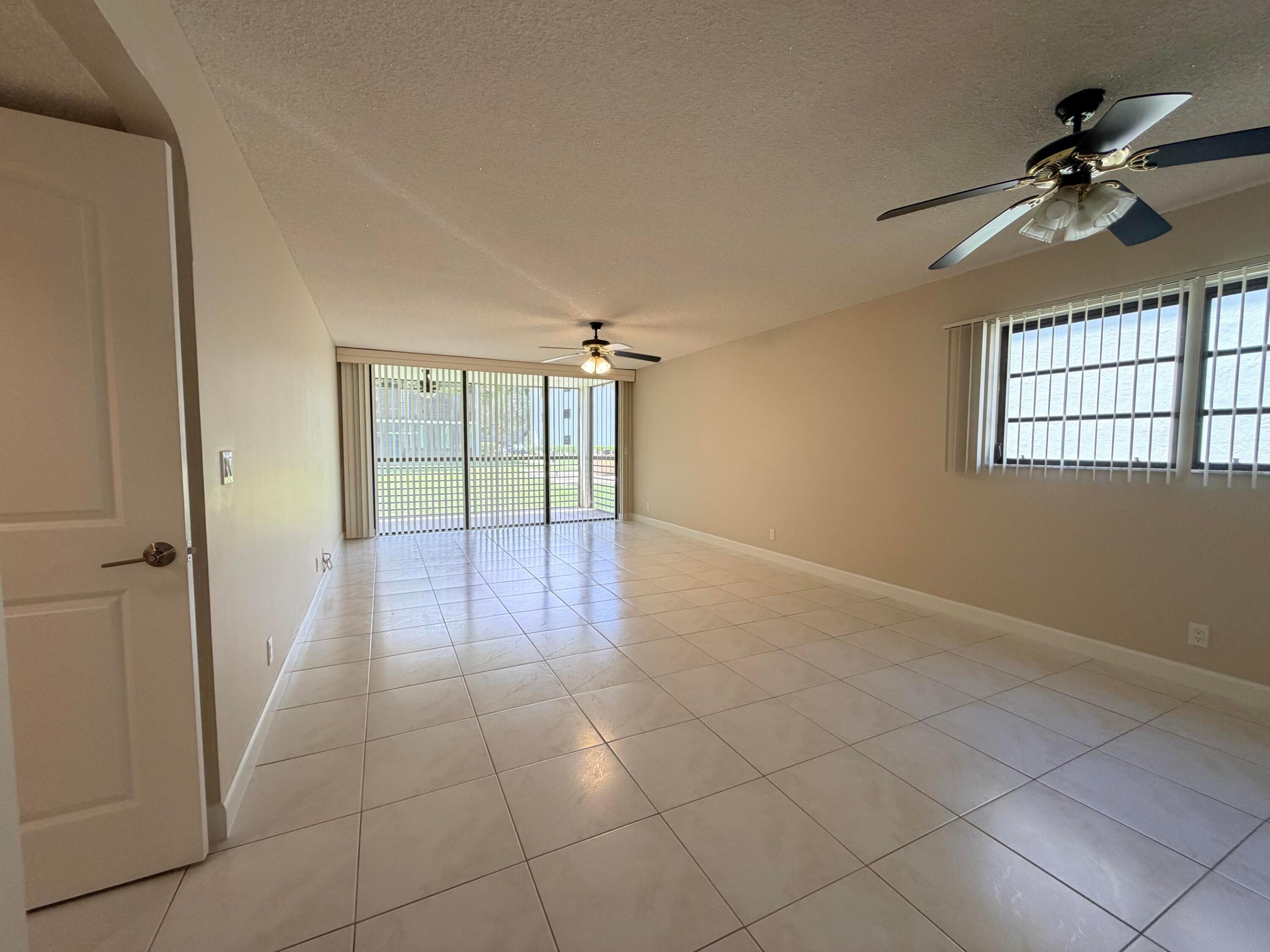 7625 Nw 79th Avenue Unit 107 Property Photo 8
