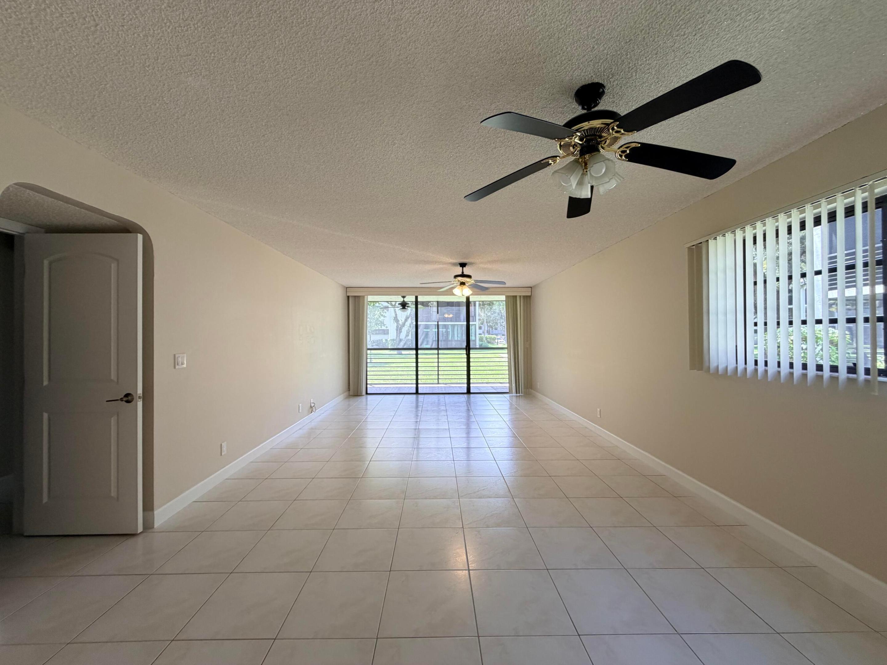 7625 Nw 79th Avenue Unit 107 Property Photo 9