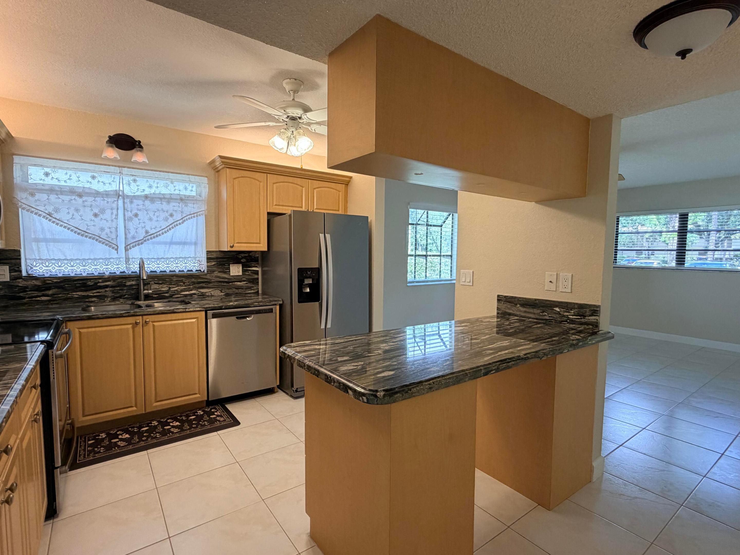 7625 Nw 79th Avenue Unit 107 Property Photo 13