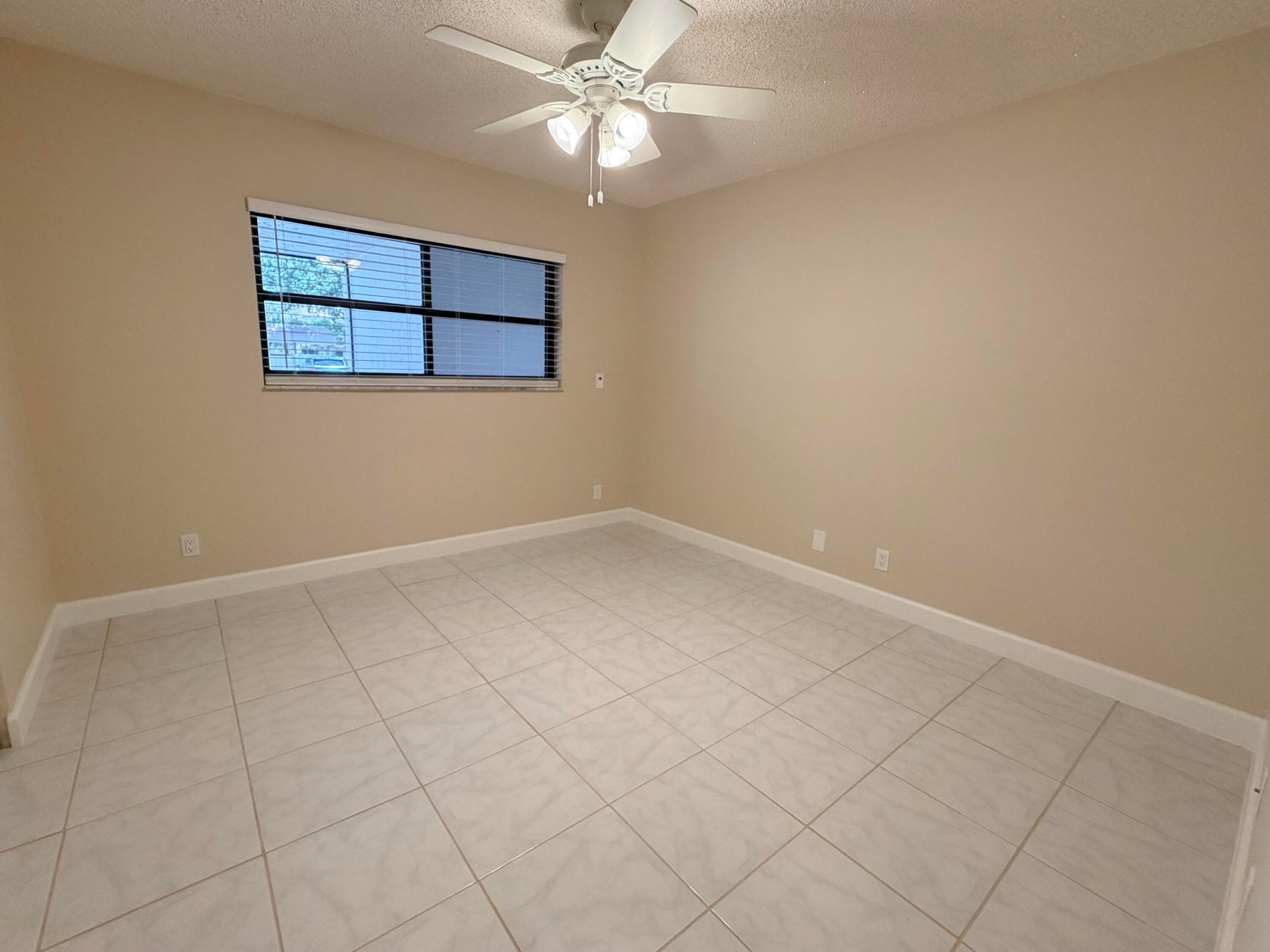 7625 Nw 79th Avenue Unit 107 Property Photo 17