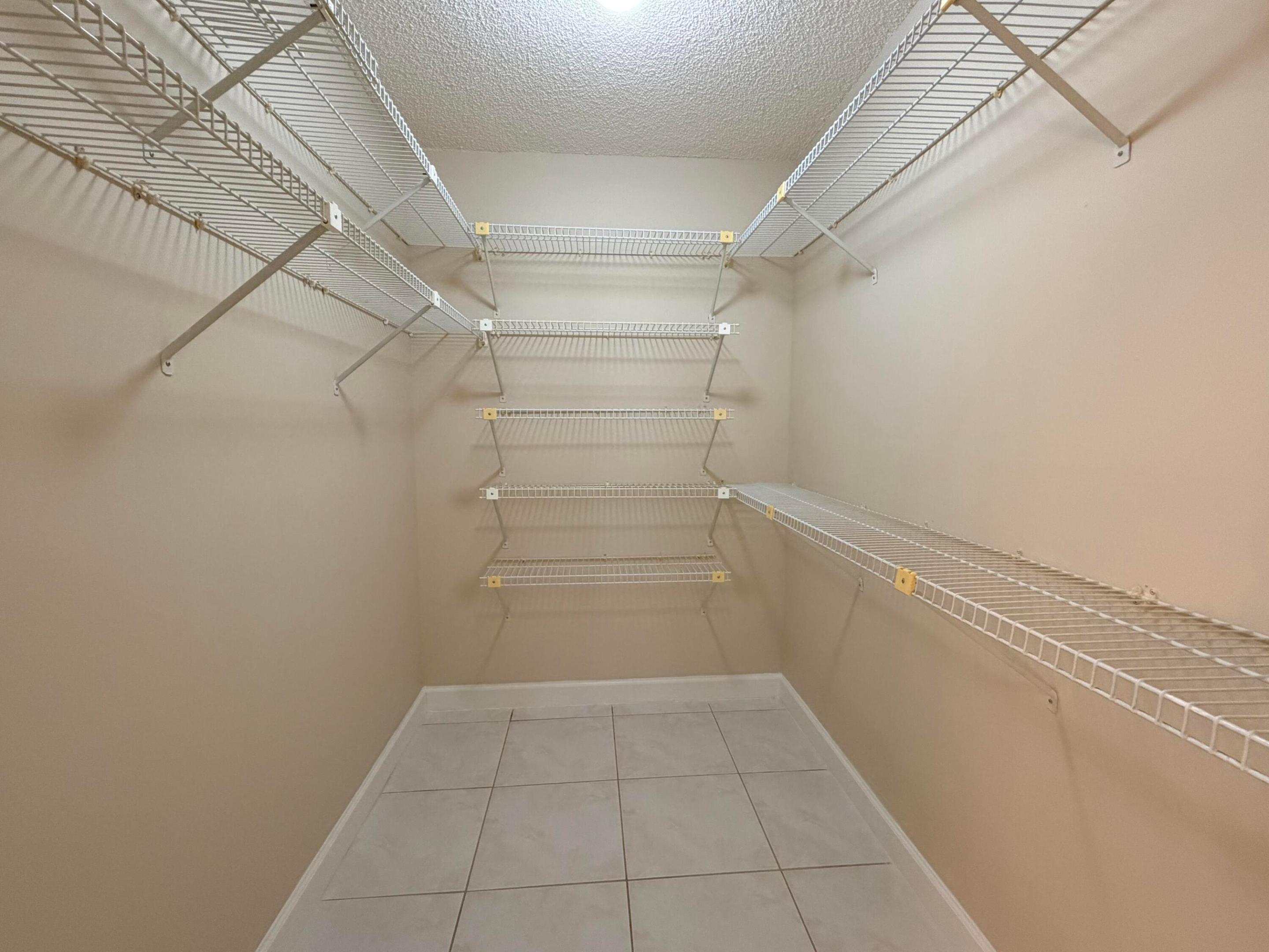 7625 Nw 79th Avenue Unit 107 Property Photo 20
