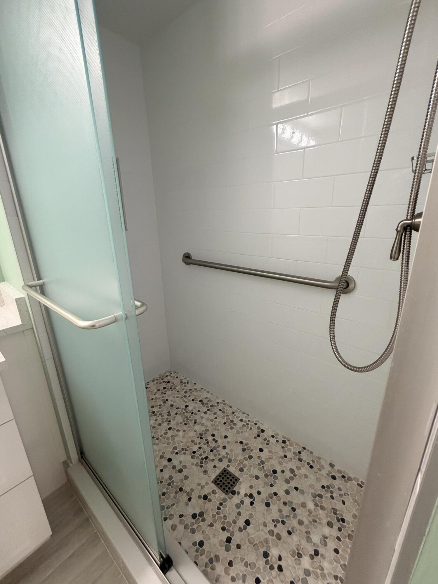 7625 Nw 79th Avenue Unit 107 Property Photo 24
