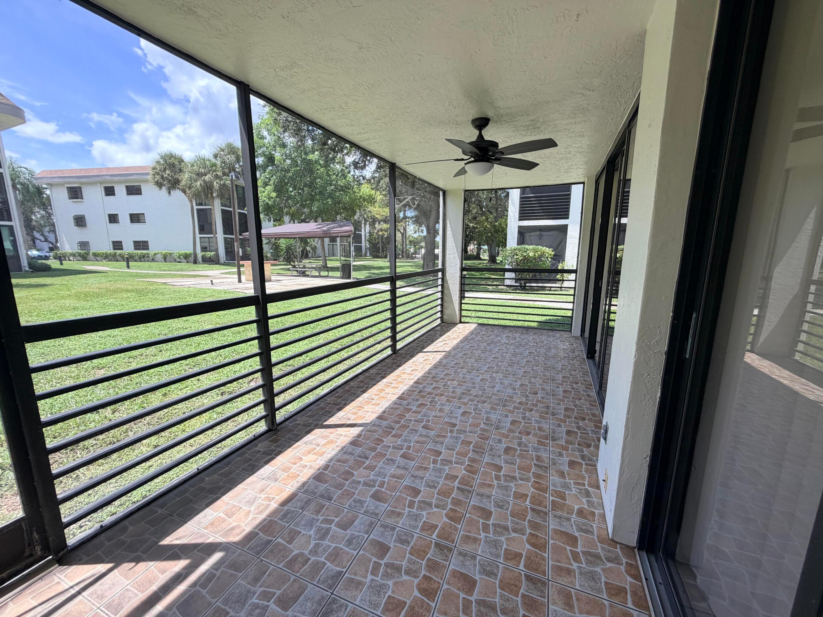 7625 Nw 79th Avenue Unit 107 Property Photo 27