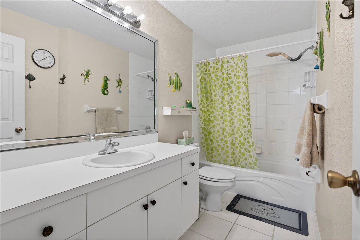 1810 Waterford Drive 6 Property Photo 12