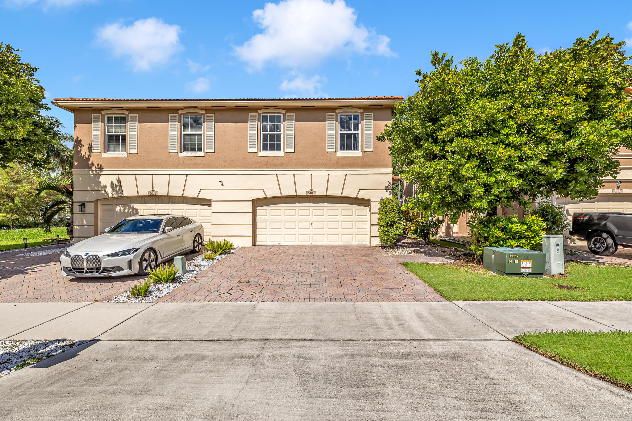 5109 Stagecoach Drive Property Photo 1