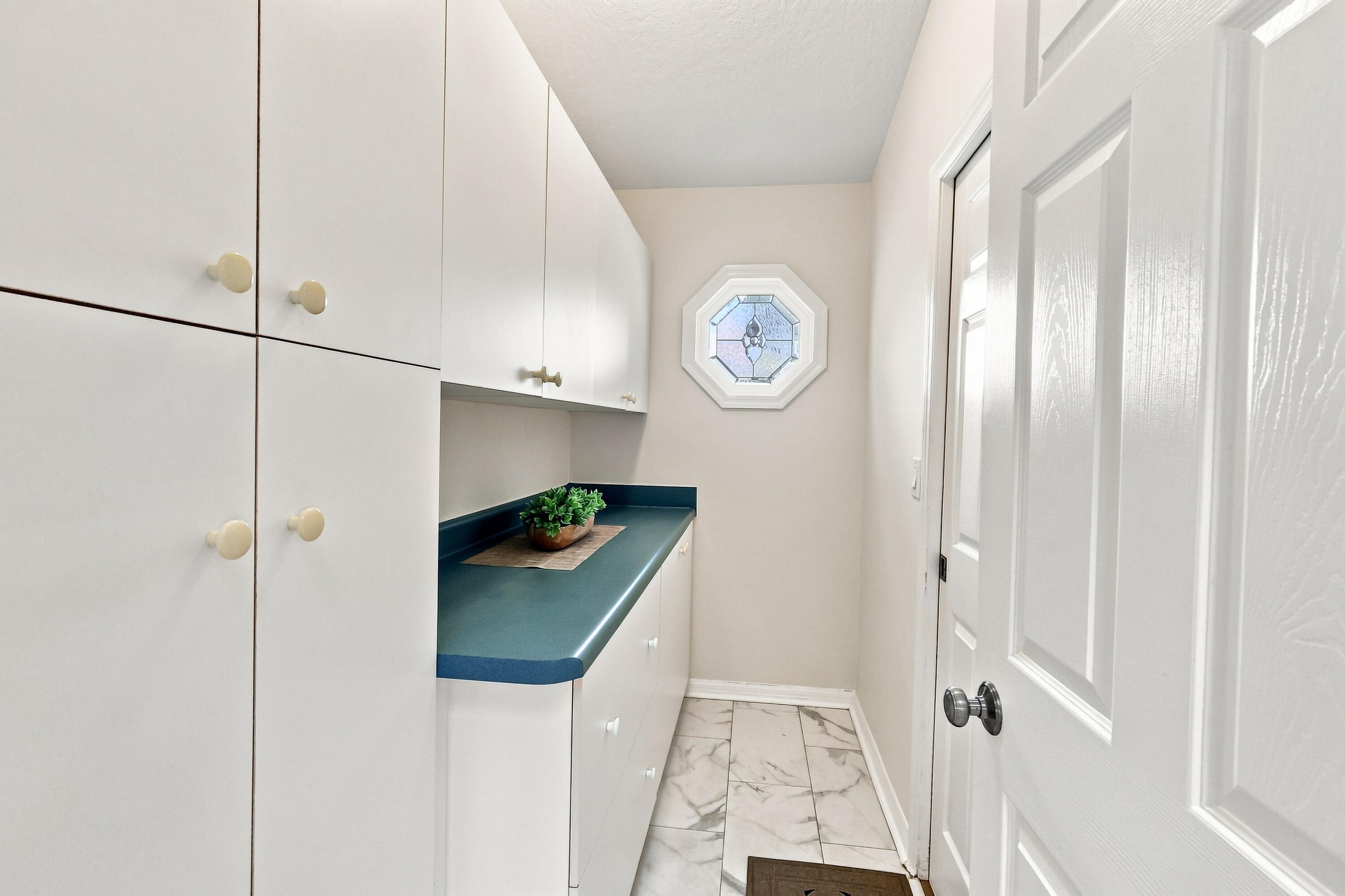 240 53rd Circle Property Photo 13