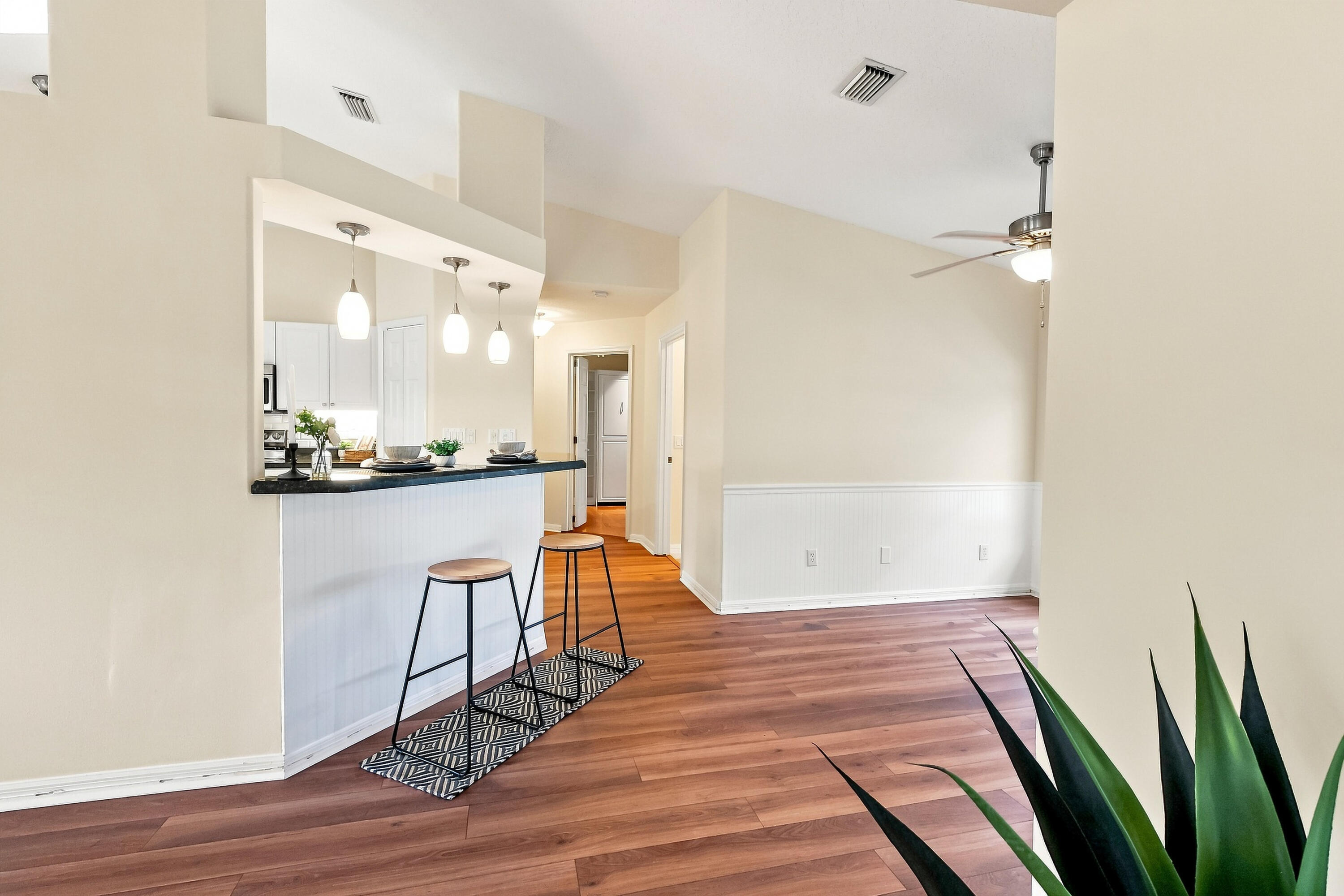 240 53rd Circle Property Photo 16