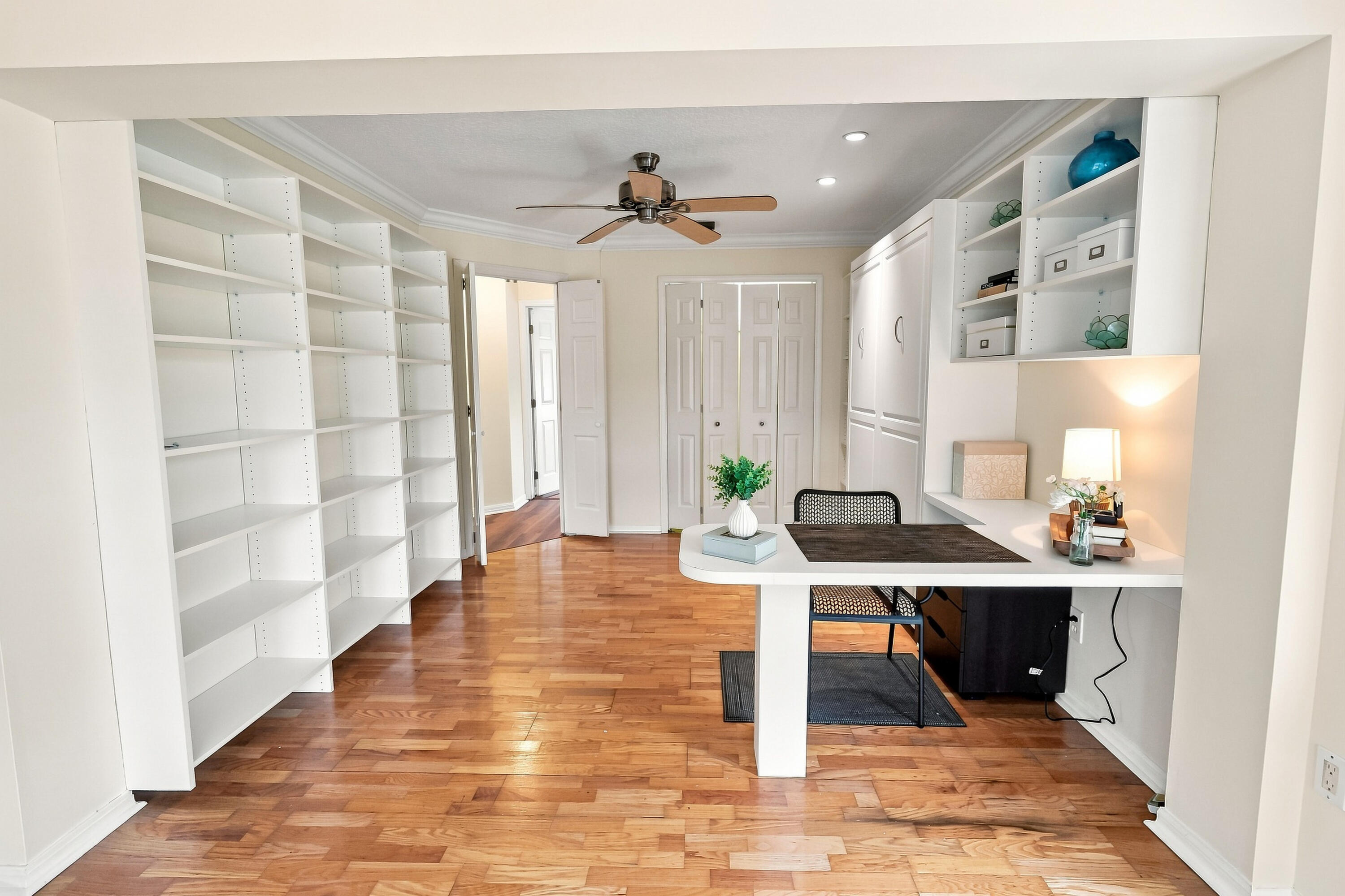 240 53rd Circle Property Photo 32