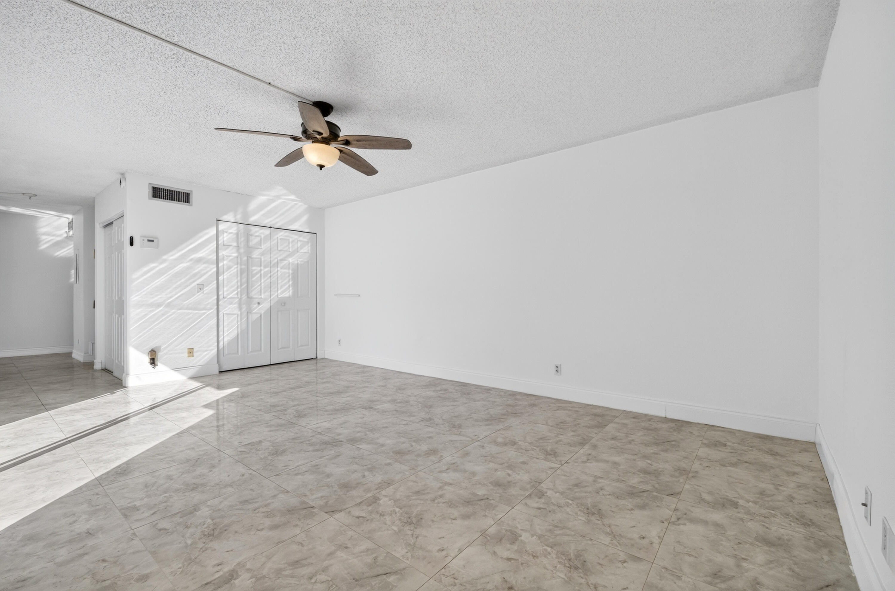 3003 San Clara Drive 3-c Property Photo 7