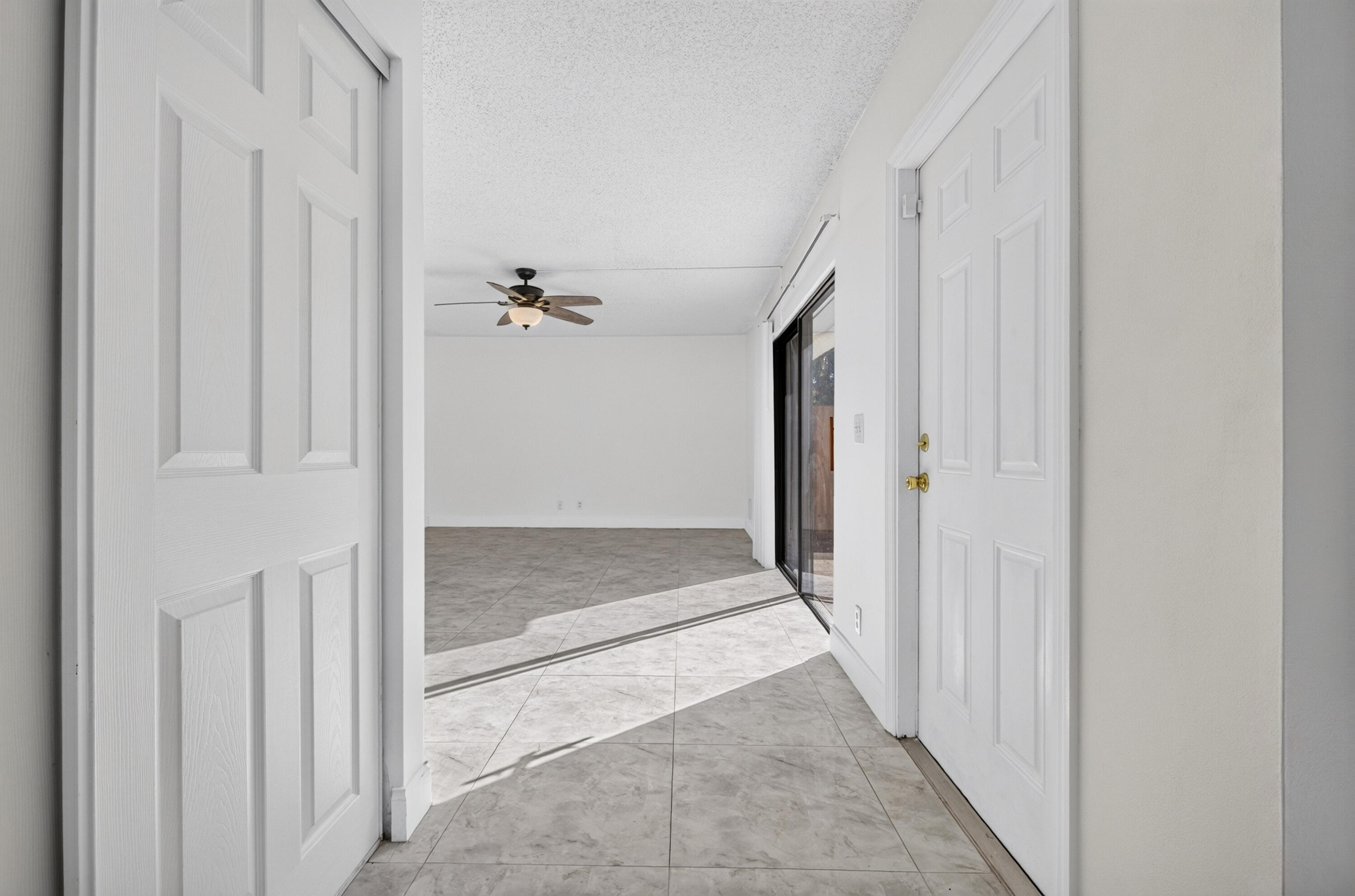 3003 San Clara Drive 3-c Property Photo 17