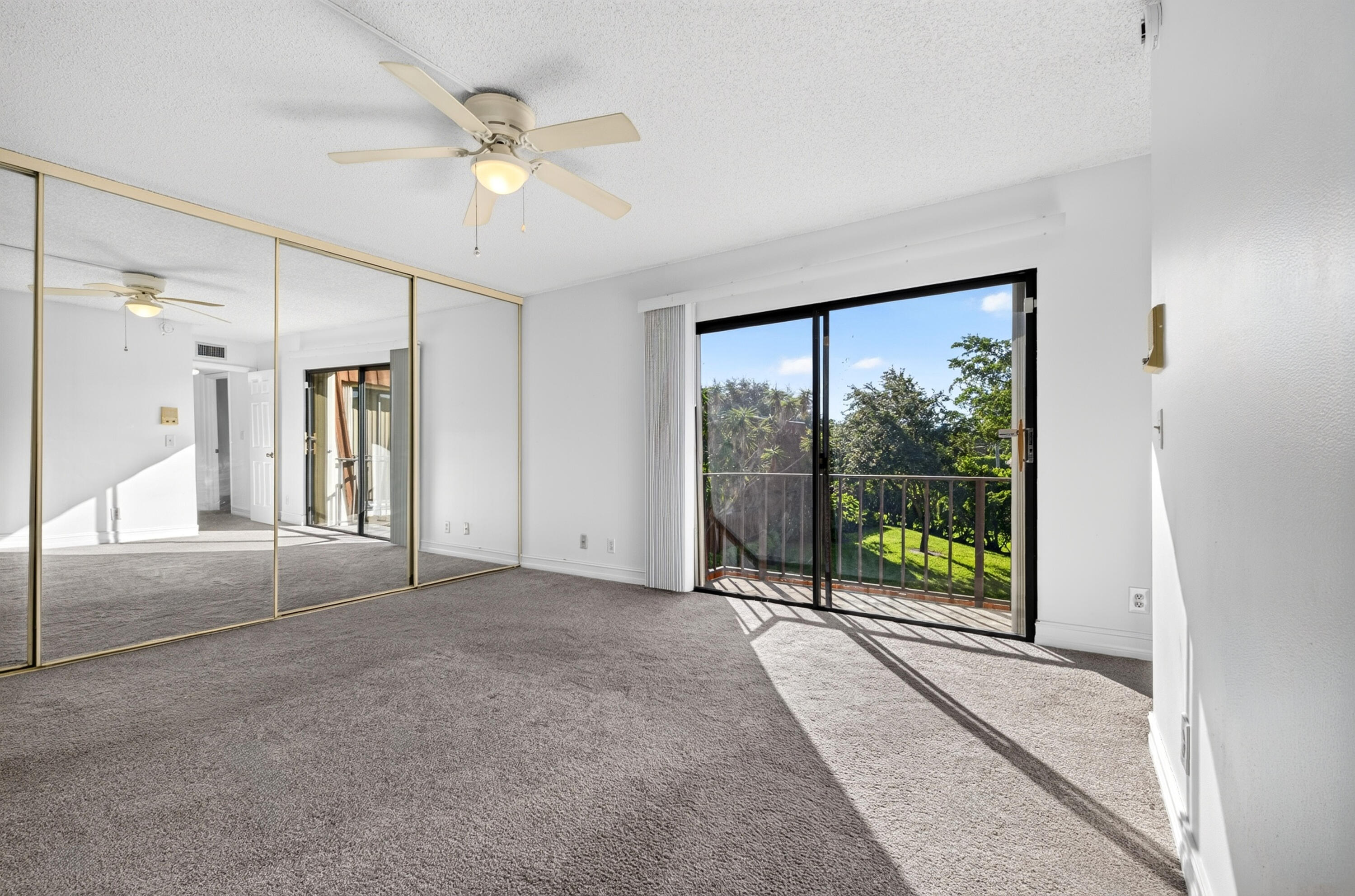 3003 San Clara Drive 3-c Property Photo 31