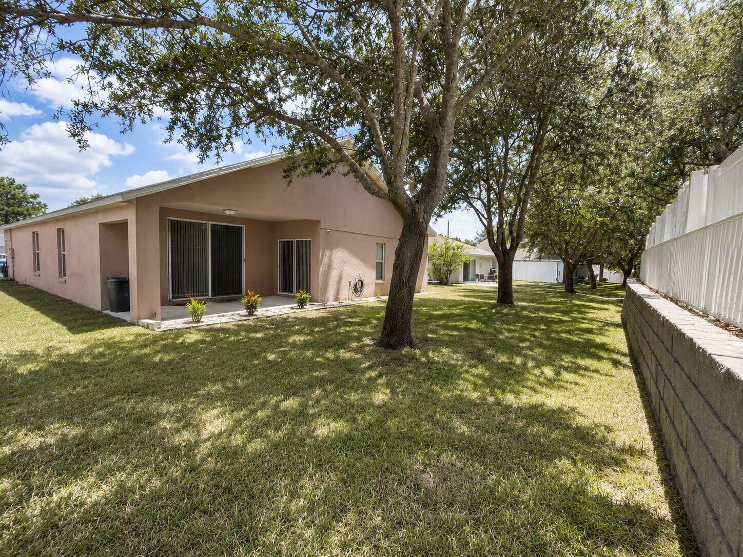 5102 Ayrshire Drive Property Photo 12