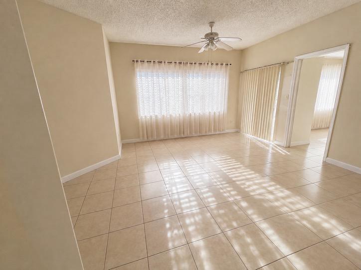 2445 Sw 18th 406 Property Photo 2