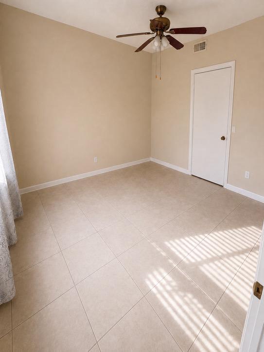 2445 Sw 18th 406 Property Photo 3