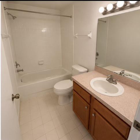 2445 Sw 18th 406 Property Photo 5