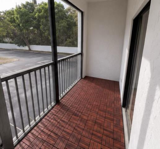 2445 Sw 18th 406 Property Photo 7