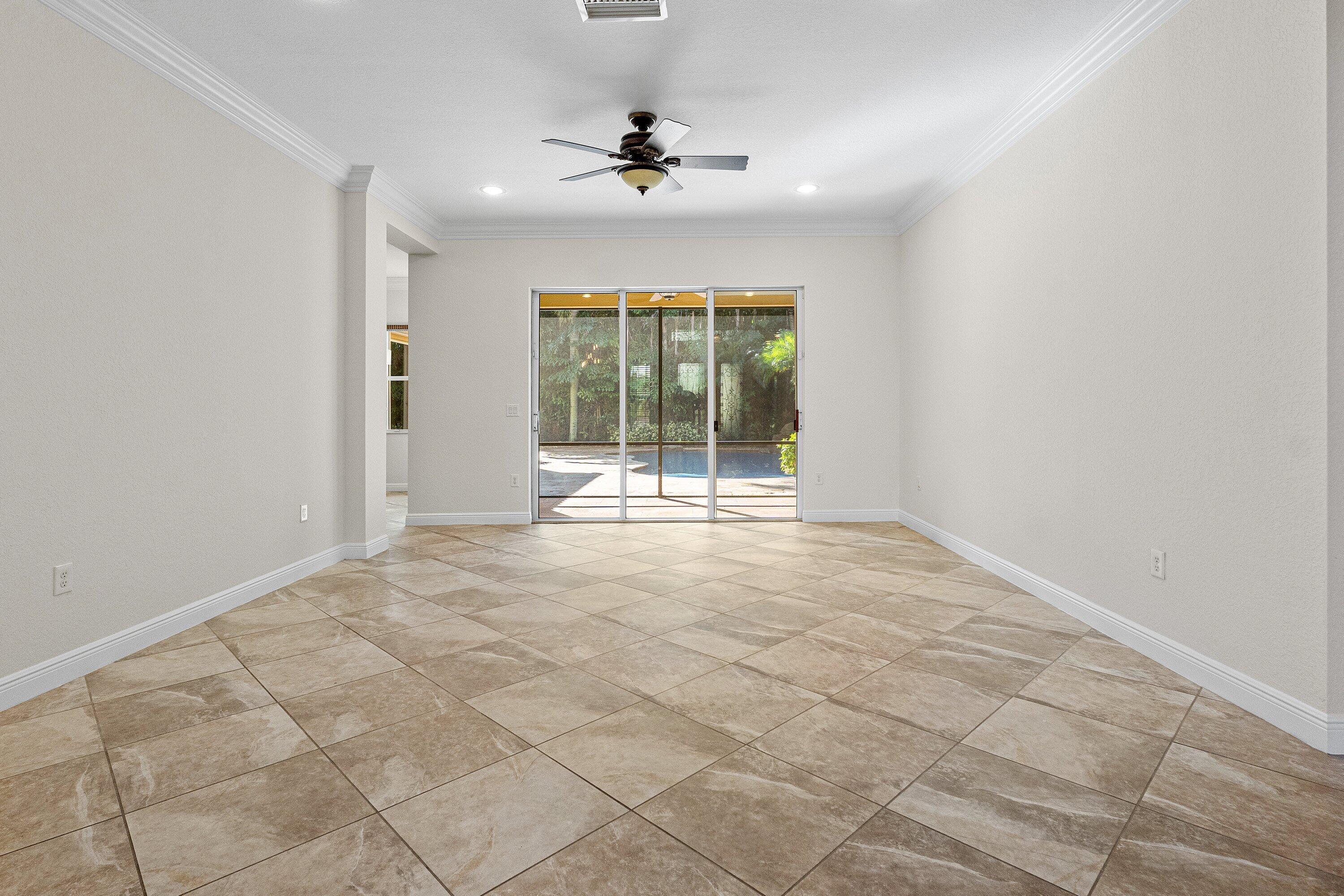 11939 Fox Hill Circle Property Photo 15