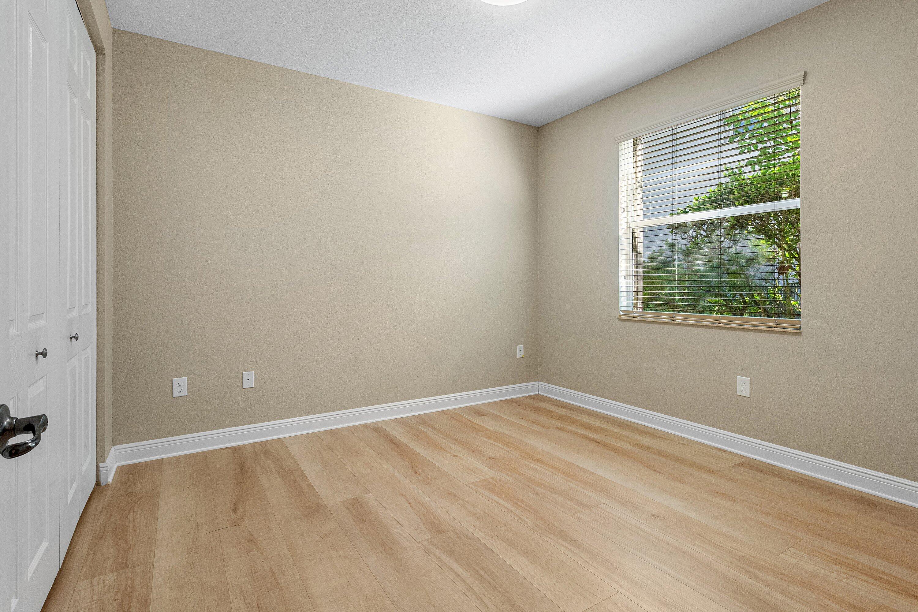 11939 Fox Hill Circle Property Photo 42