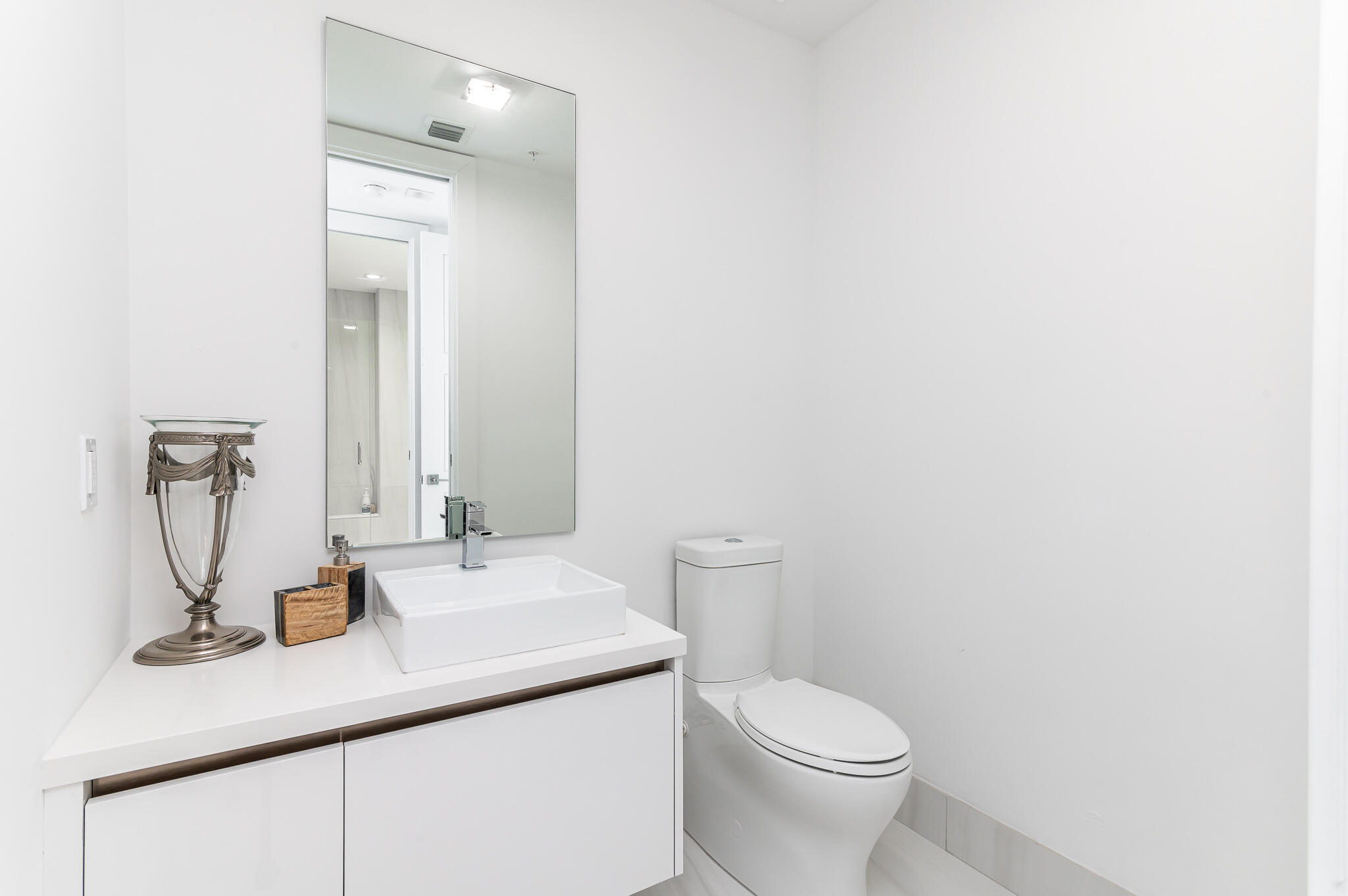155 E Boca Raton Road 820 Property Photo 18