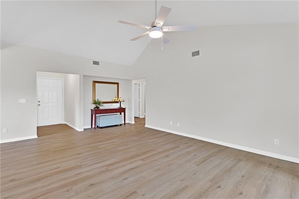6309 N River Run Drive 6309 Property Photo 5