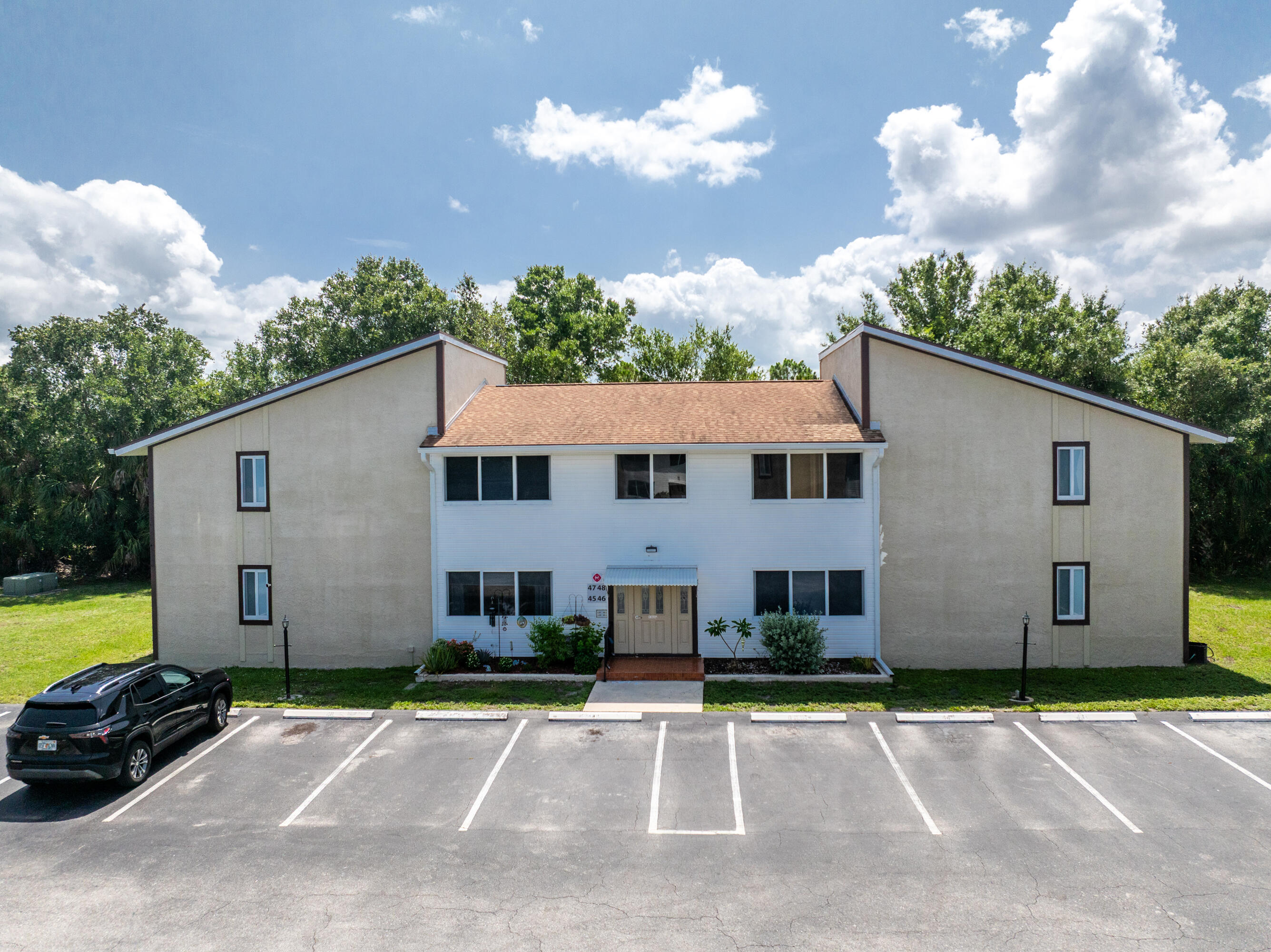 22481 Westchester Boulevard B48