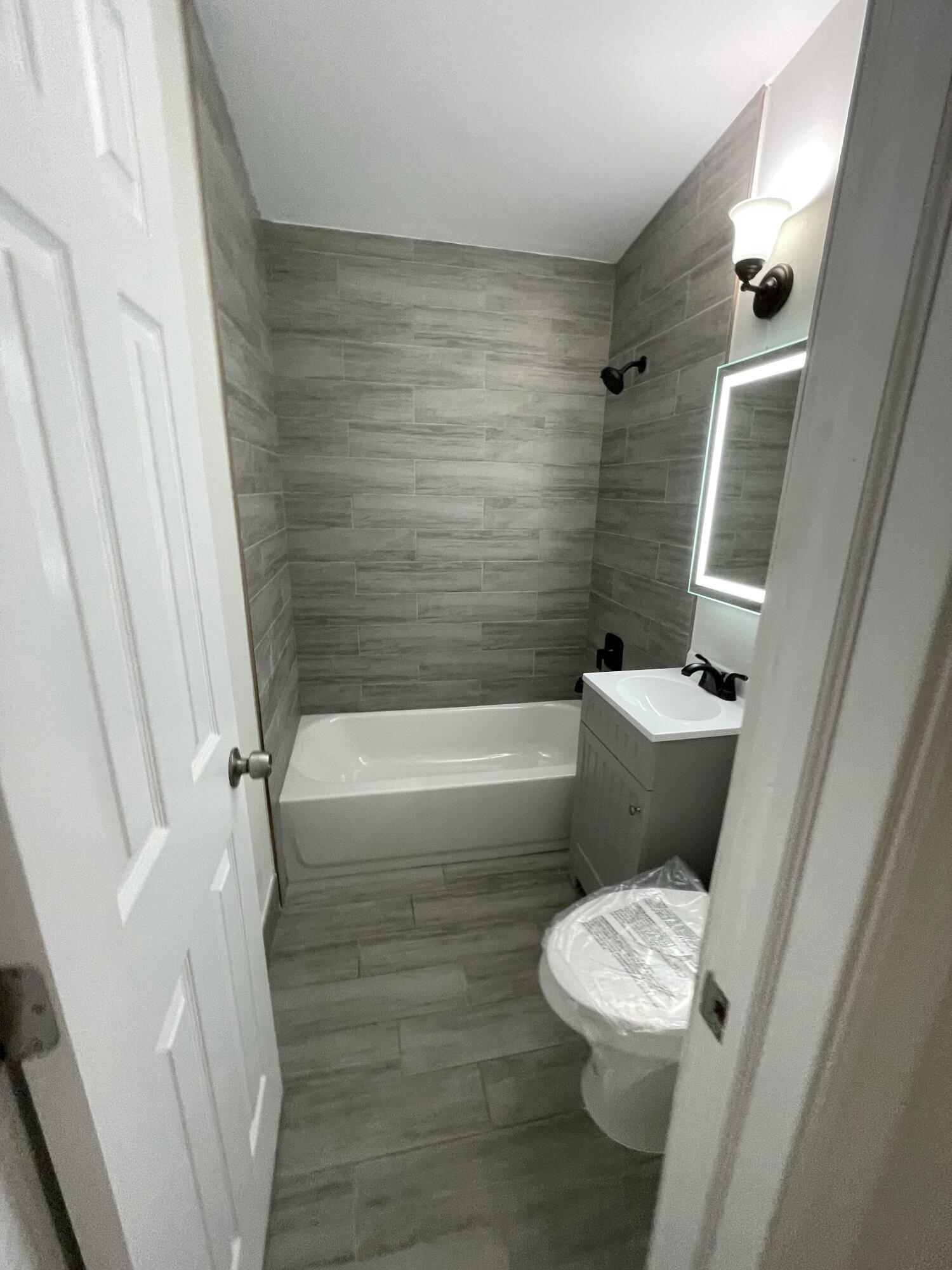312 Ne 8th Street Property Photo 4
