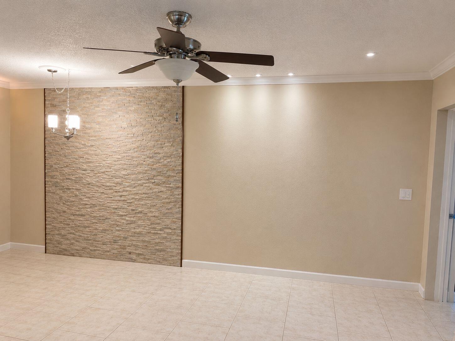 3100 Springdale Boulevard 308 Property Photo 4