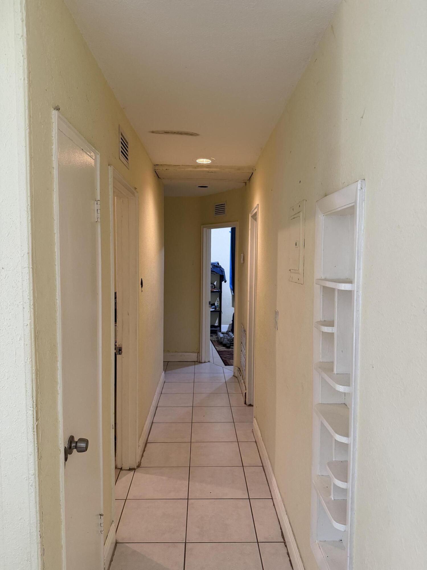 429 Sw 22nd Terrace Property Photo 12
