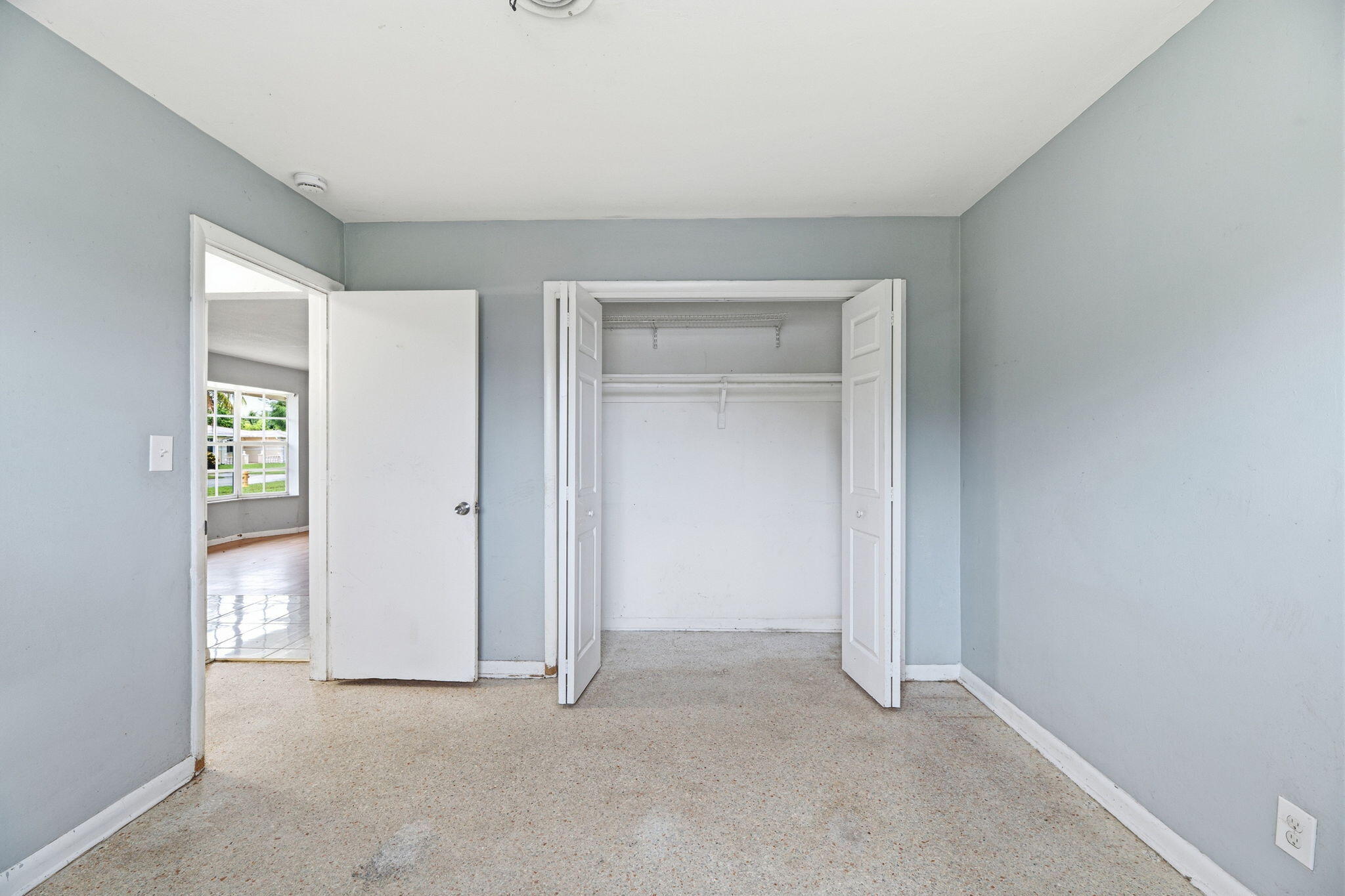 2700 Nw 36th Avenue Property Photo 18